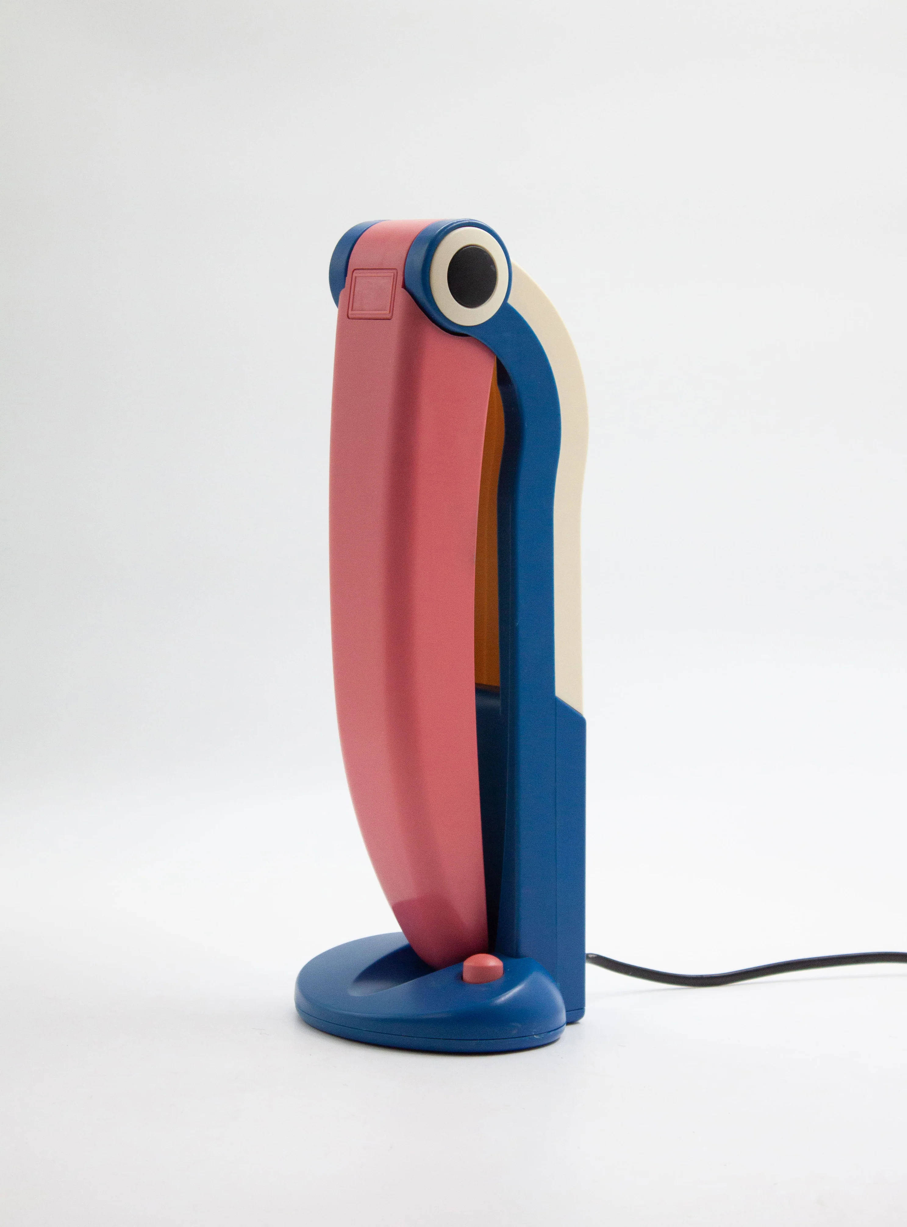 Perenz Toucan Desk Lamp by H.T. Huang (Blue/Red) - Image 11