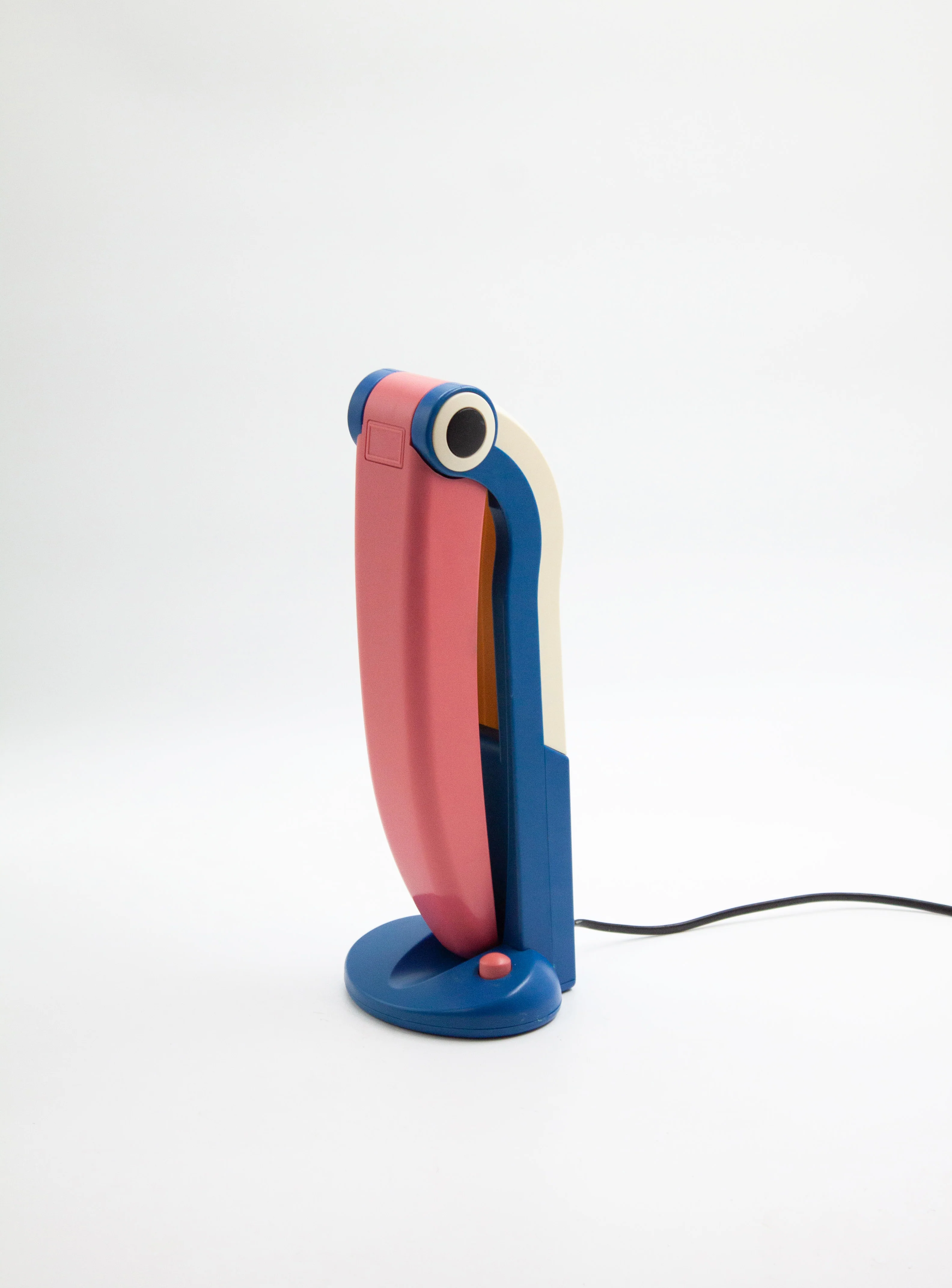 Perenz Toucan Desk Lamp by H.T. Huang (Blue/Red) - Image 2