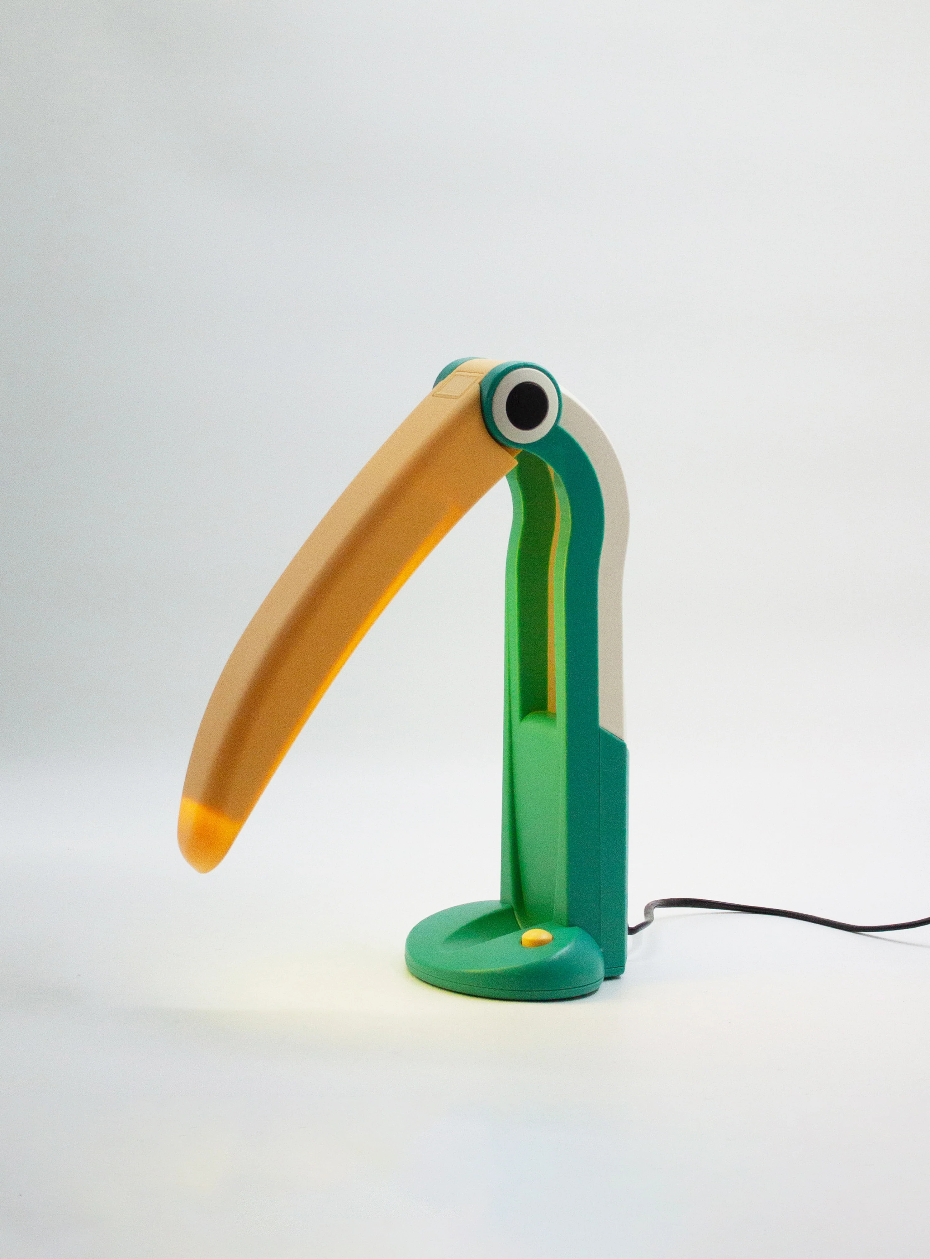 Perenz Toucan Desk Lamp by H.T. Huang (Green/Yellow) - Image 12