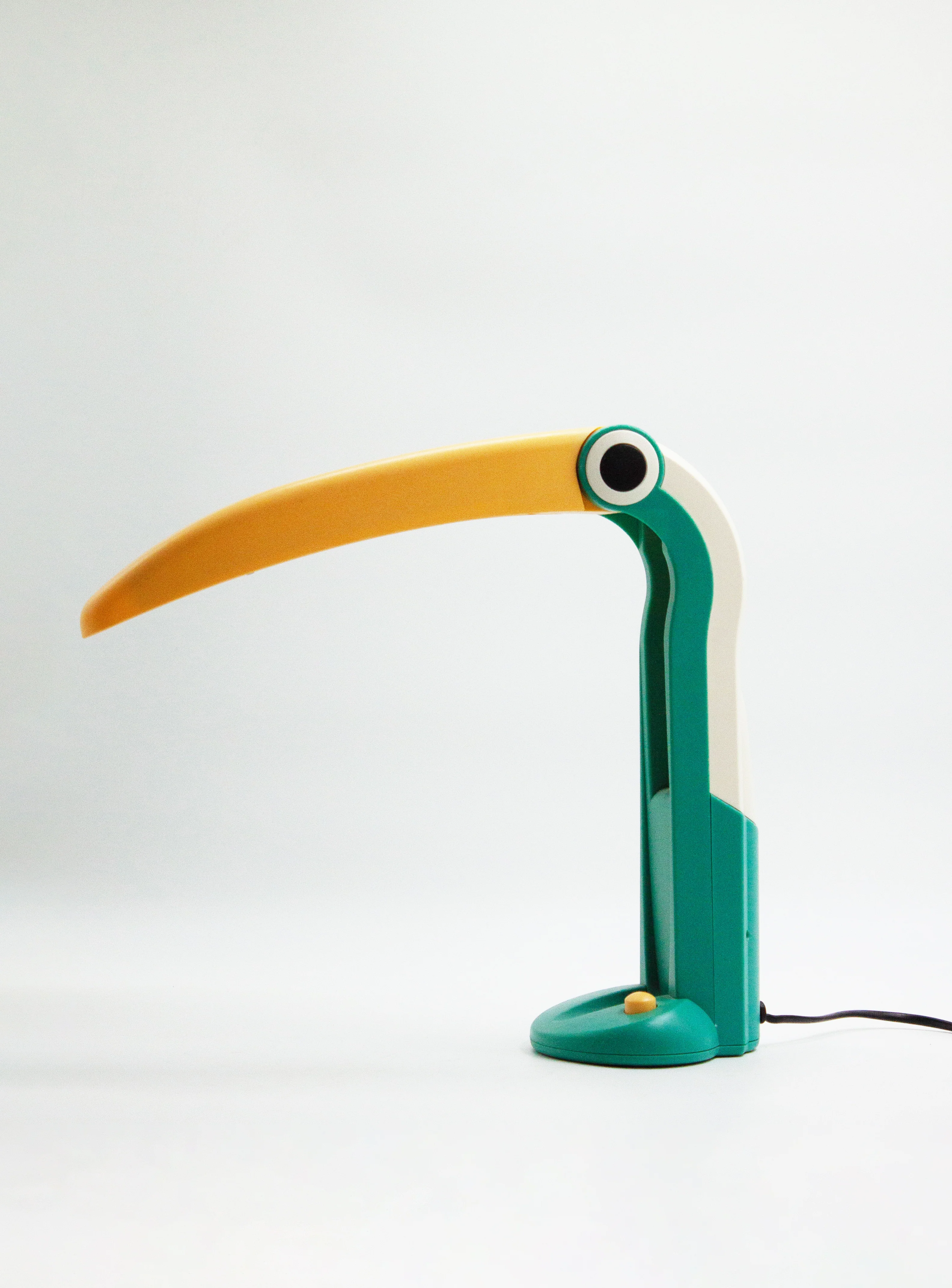 Perenz Toucan Desk Lamp by H.T. Huang (Green/Yellow) - Image 5
