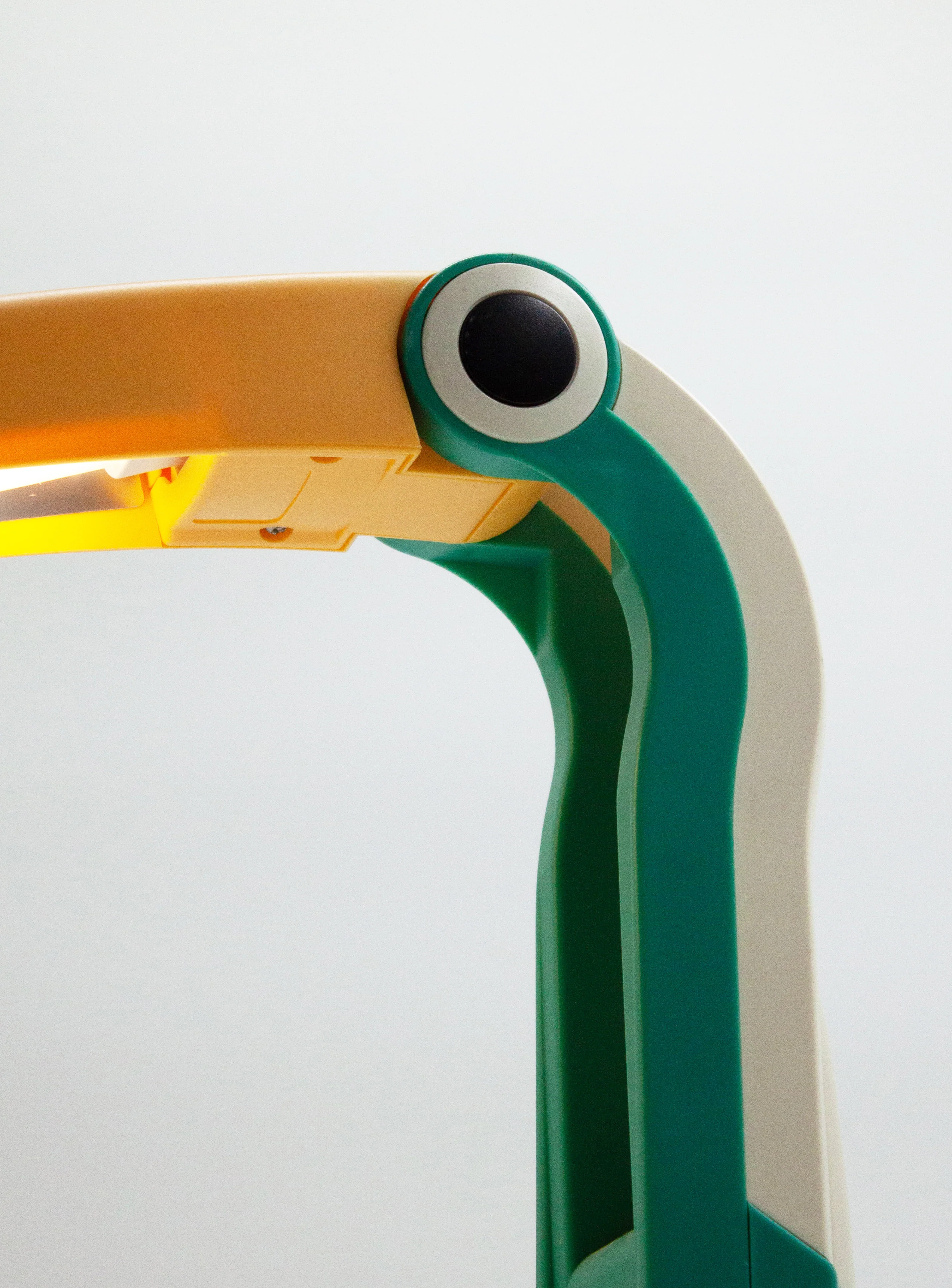 Perenz Toucan Desk Lamp by H.T. Huang (Green/Yellow) - Image 9