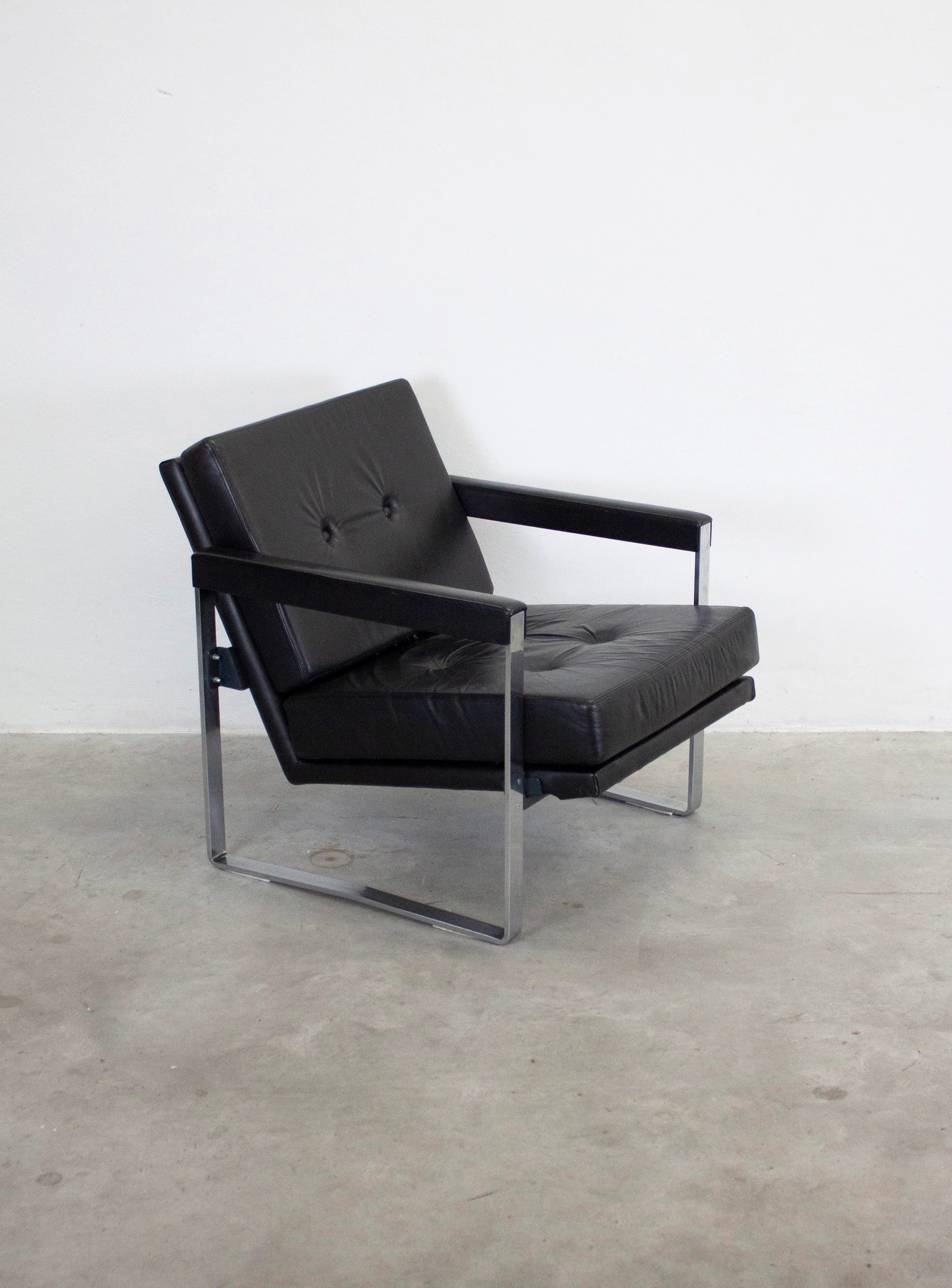 AP Originals AP72 Easy Chair by Hein Salomonson (Black) - Image 3