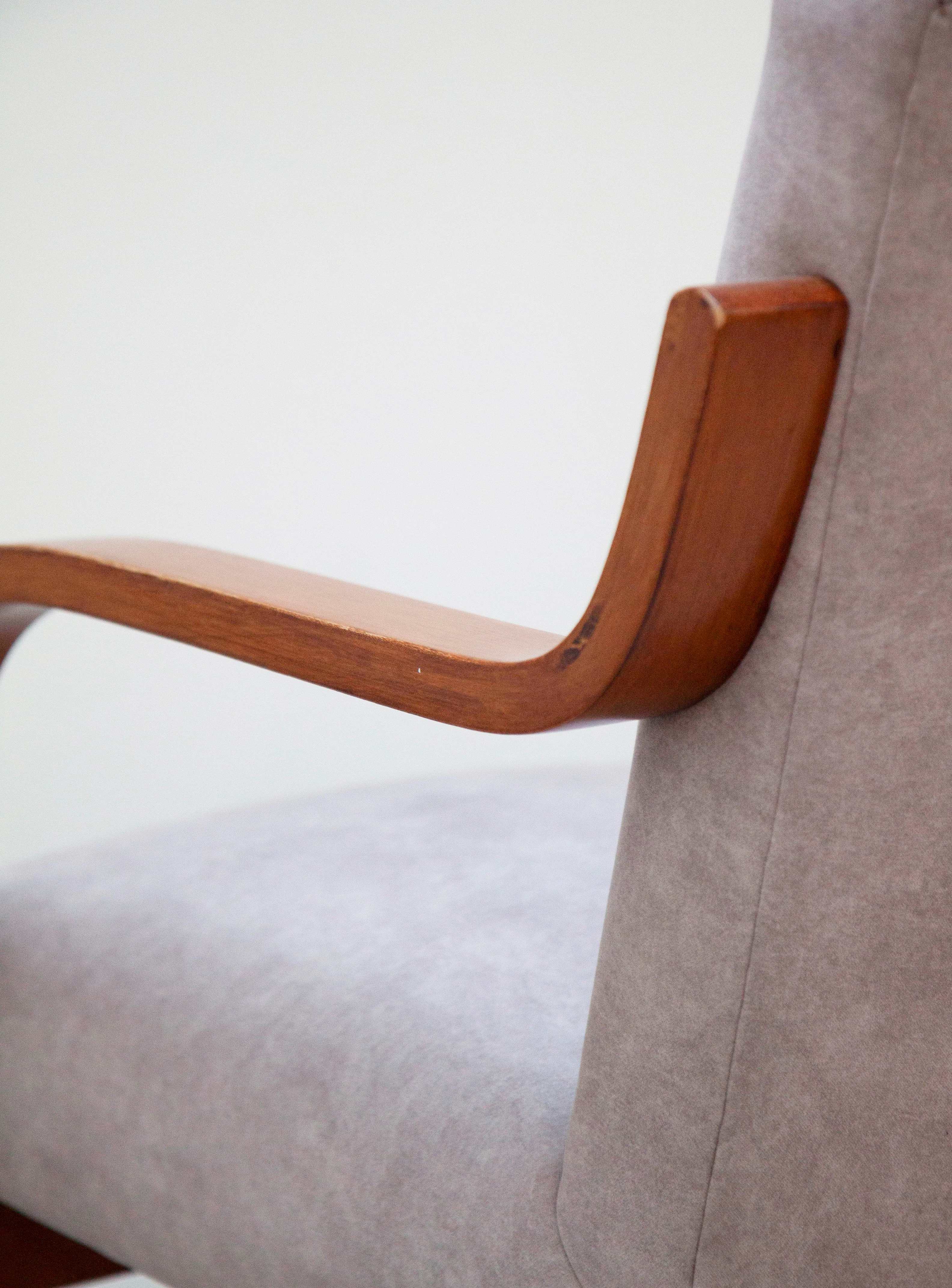 Artek 402 "Atelje" Lounge Chair by Alvar Aalto (Grey) - Image 26