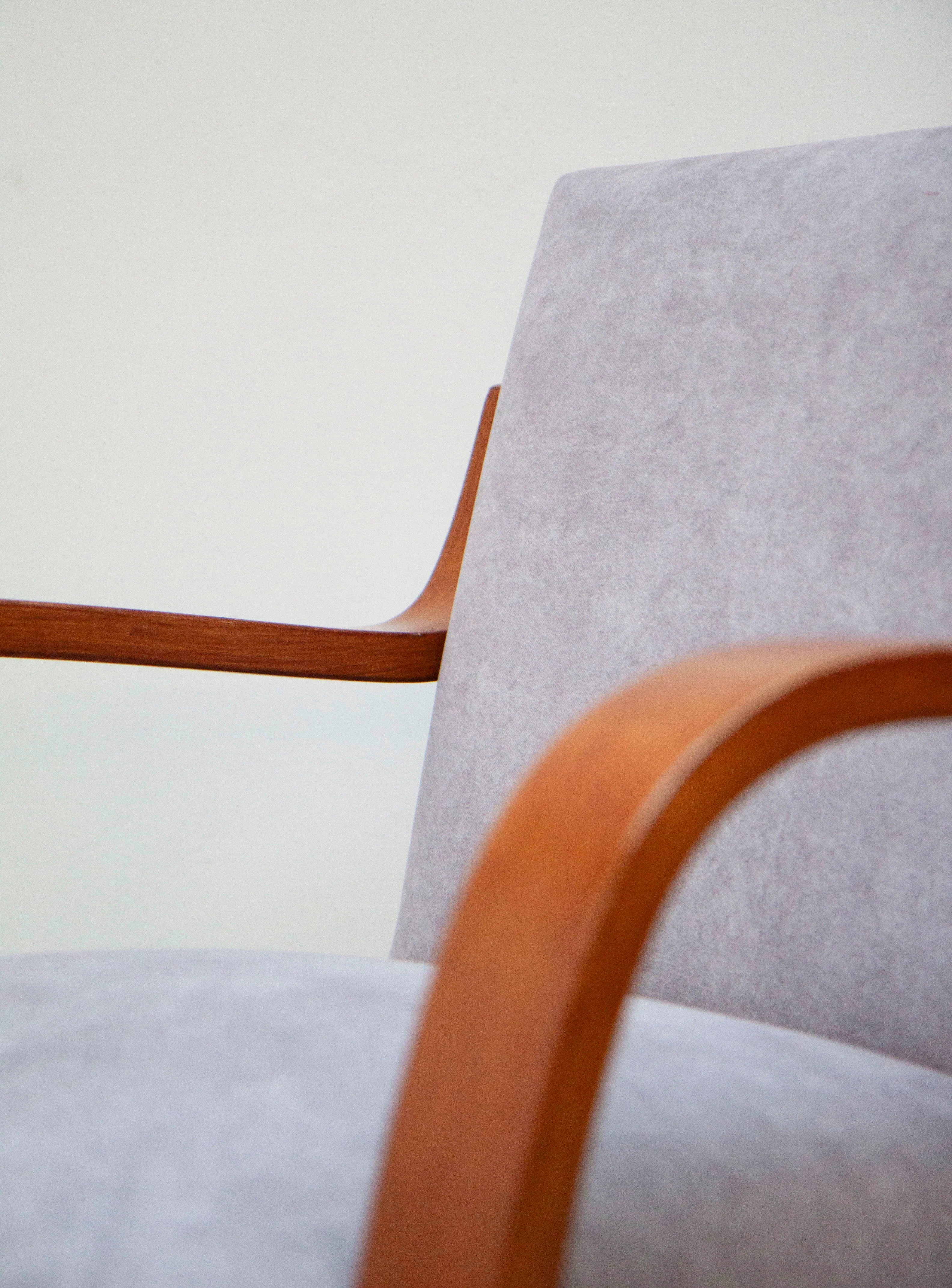 Artek 402 "Atelje" Lounge Chair by Alvar Aalto (Grey) - Image 33