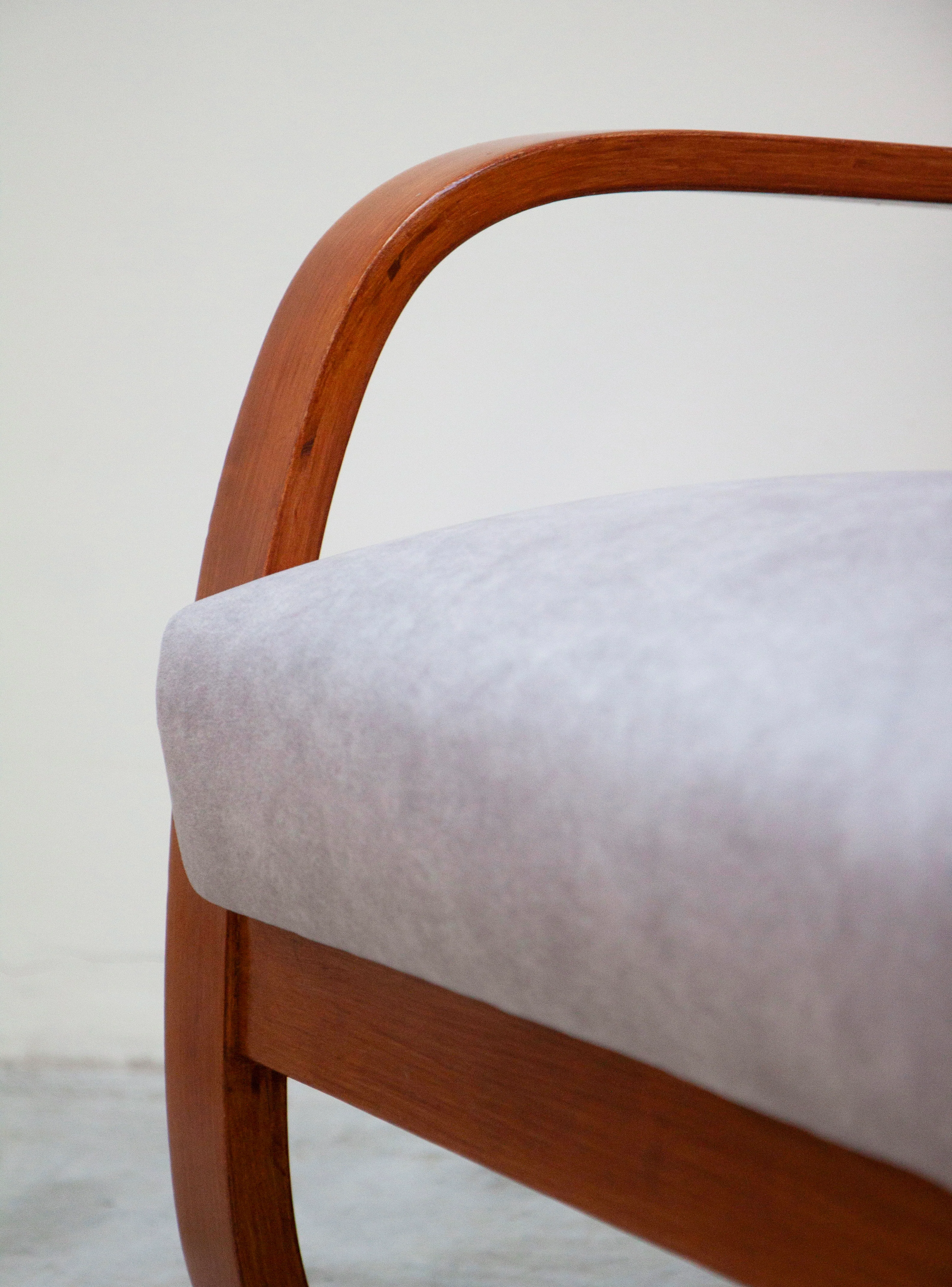 Artek 402 "Atelje" Lounge Chair by Alvar Aalto (Grey) - Image 34