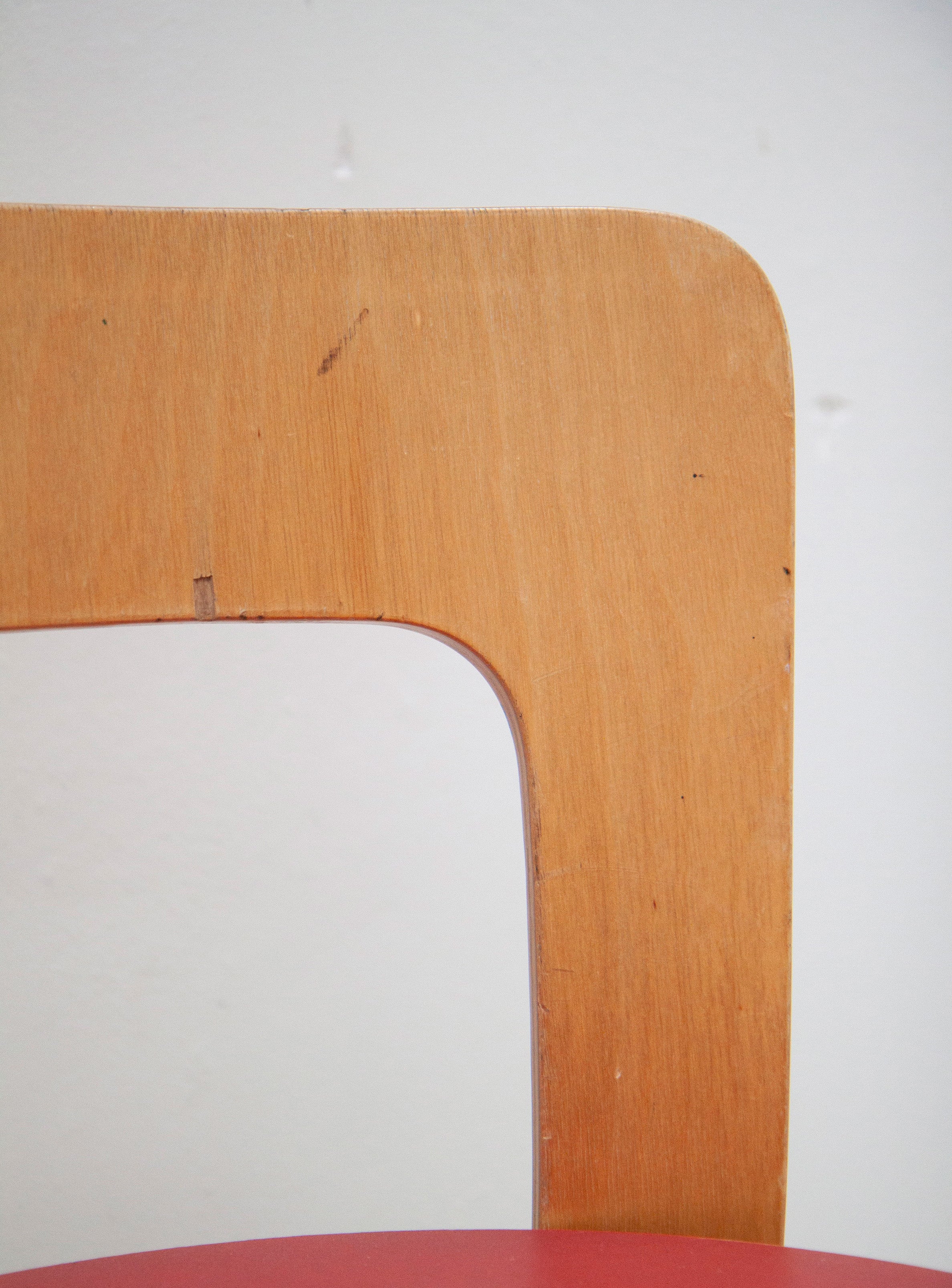 Artek 65 Chair by Alvar Aalto (Red) - Image 13