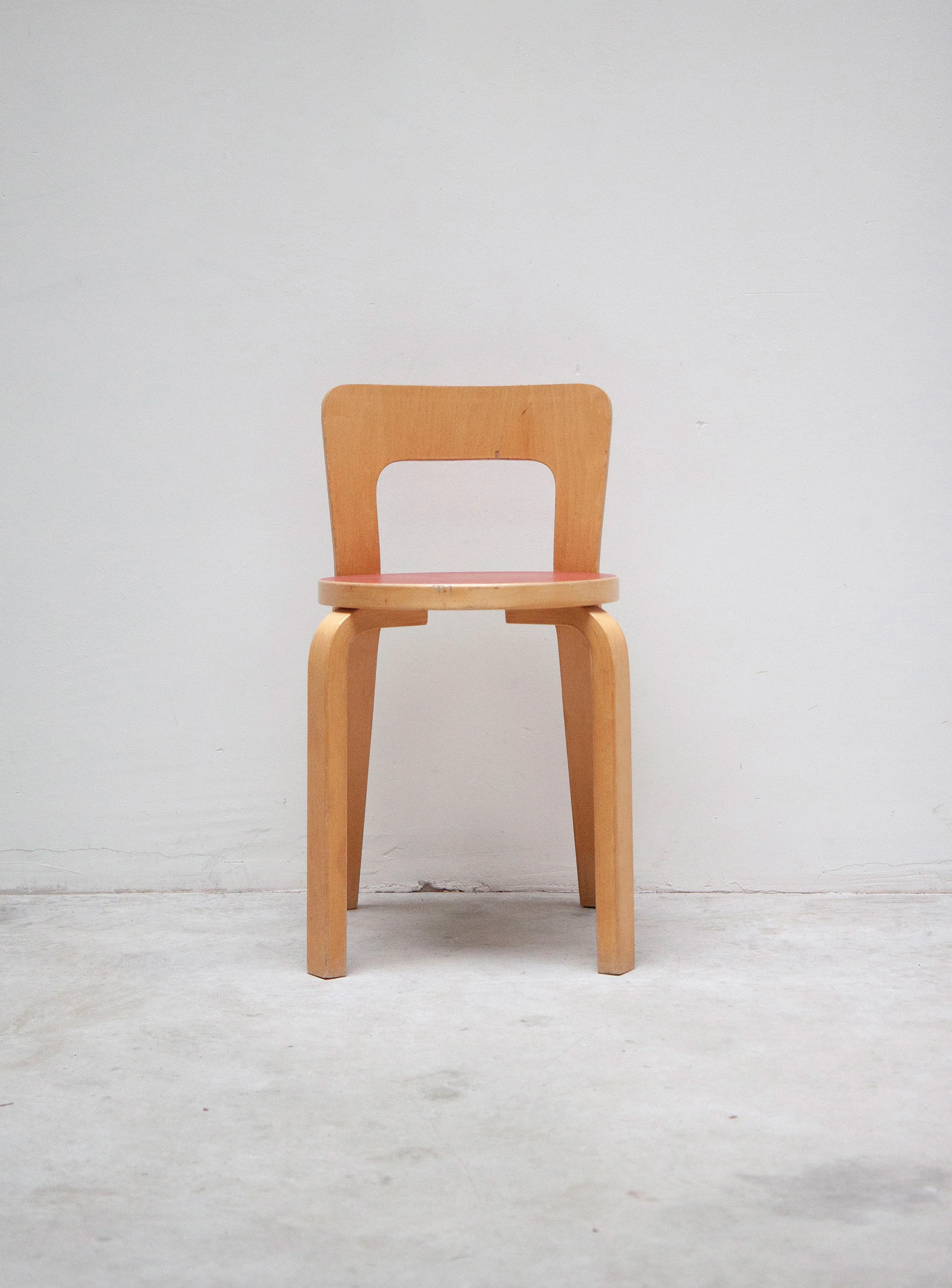 Artek 65 Chair by Alvar Aalto (Red) - Image 3
