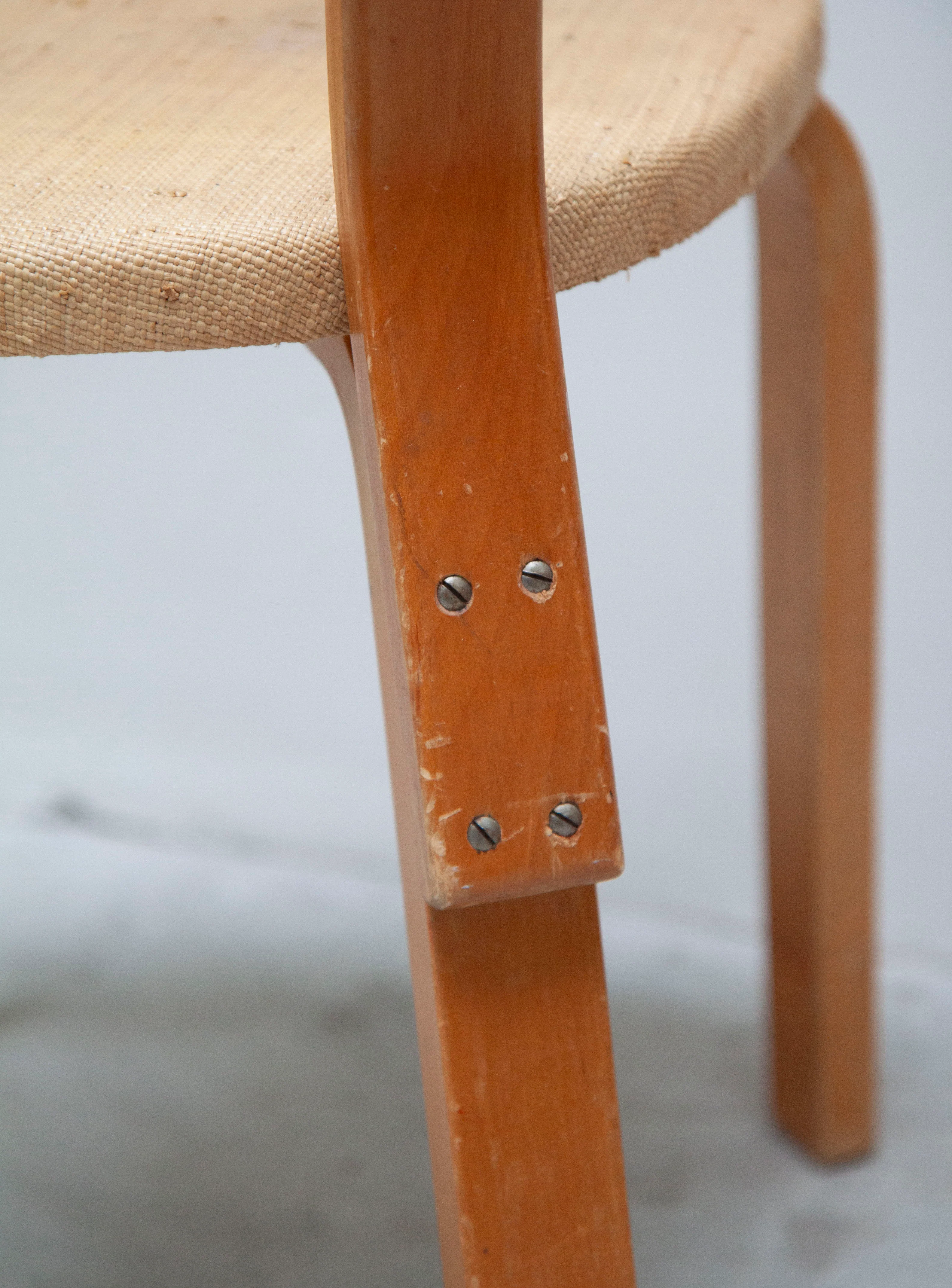 Artek 69 Chair by Alvar Aalto (Niinikangas) - Image 15
