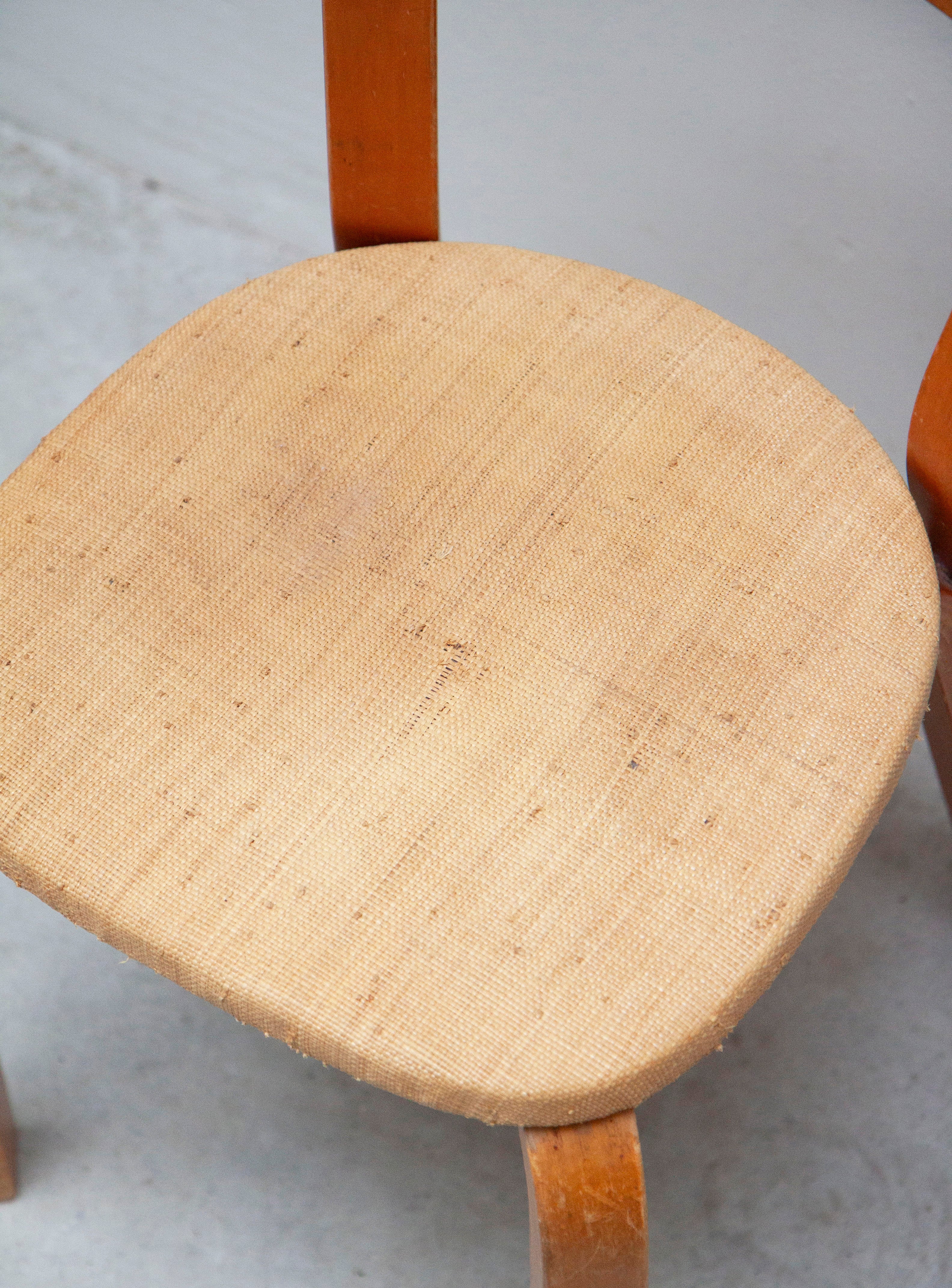 Artek 69 Chair by Alvar Aalto (Niinikangas) - Image 20