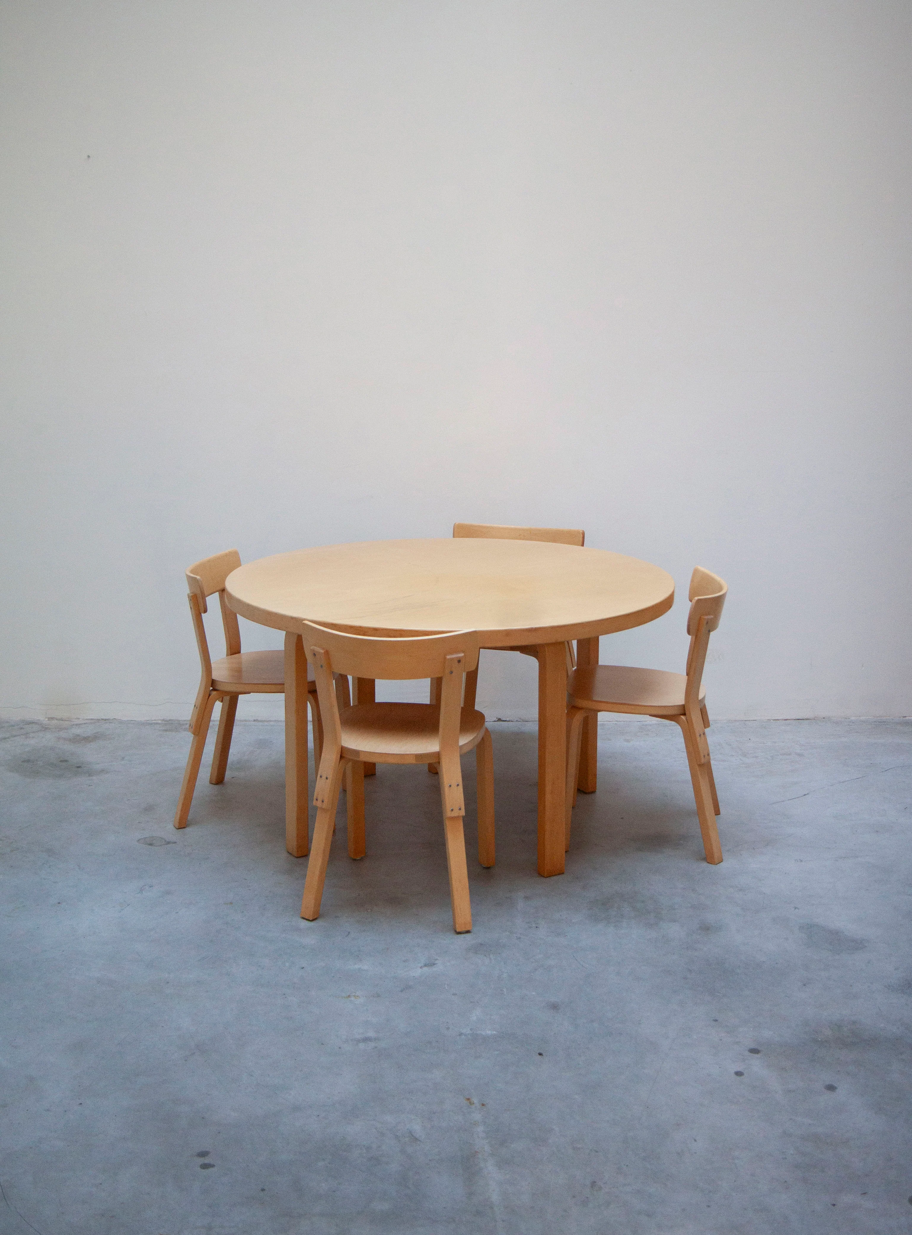 Artek 91 Dining Table by Alvar Aalto (Birch) - Image 3