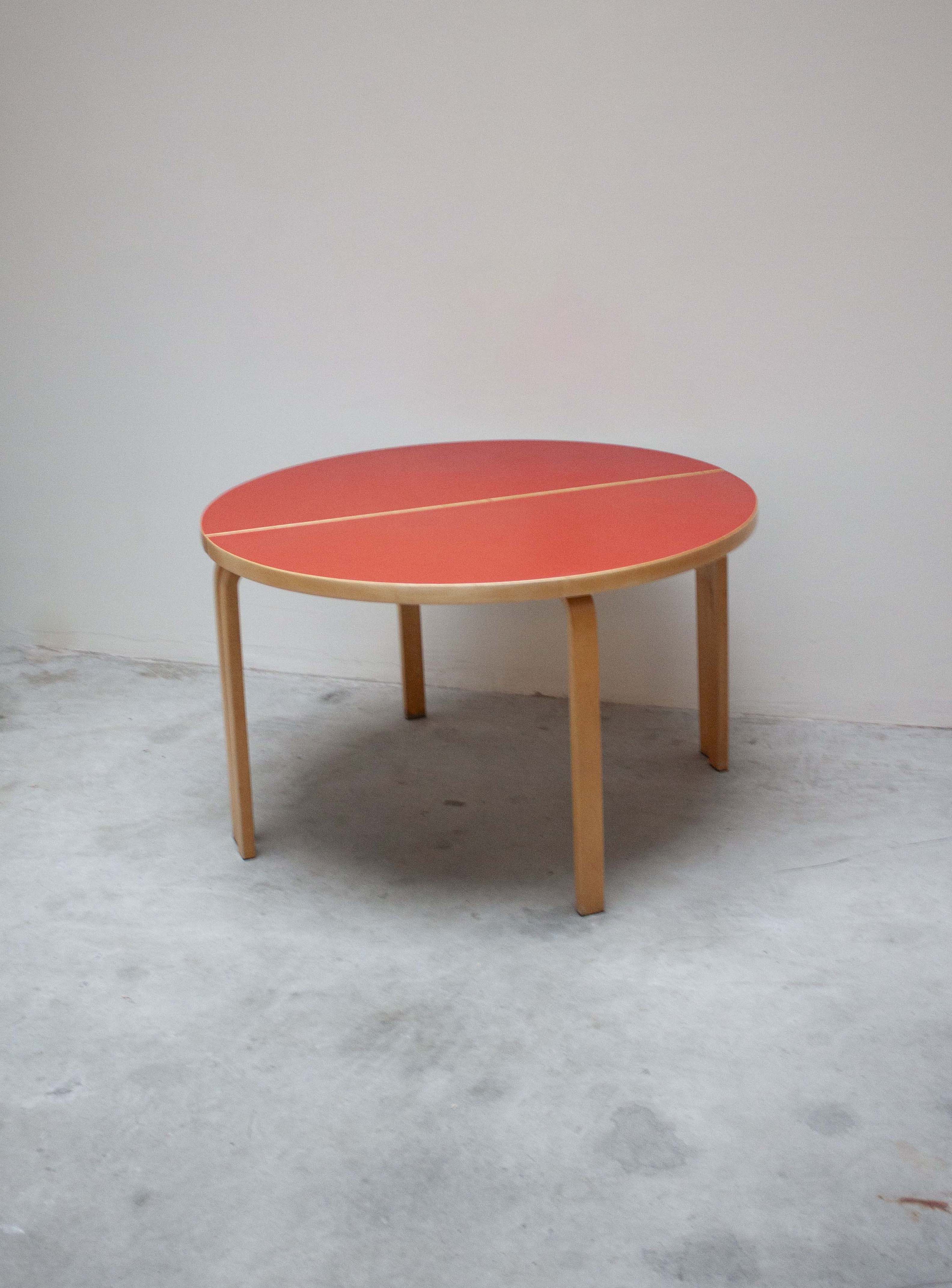 Artek 95 Half Round Dining Table by Alvar Aalto (Red) - Image 18