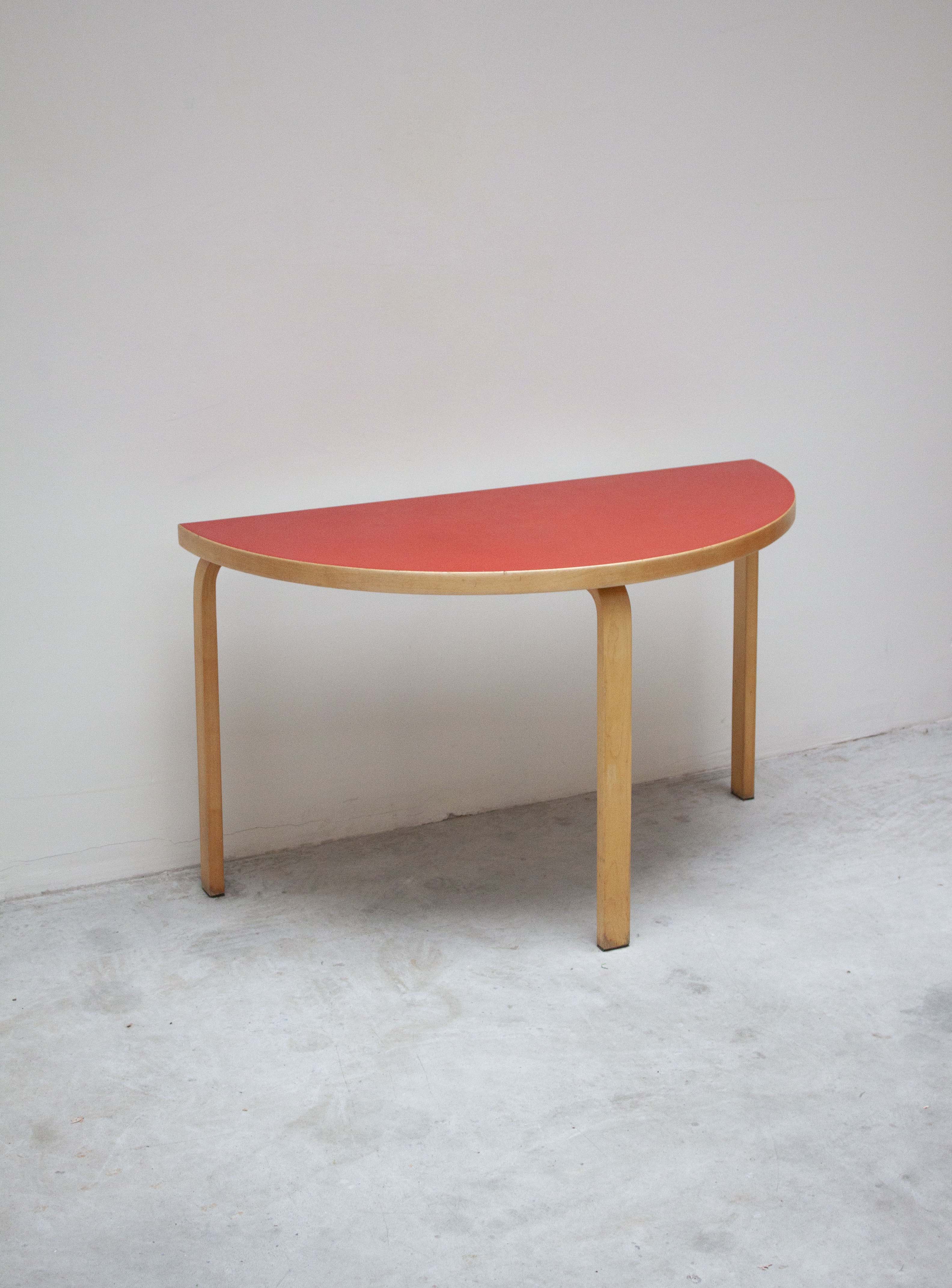 Artek 95 Half Round Dining Table by Alvar Aalto (Red) - Image 5