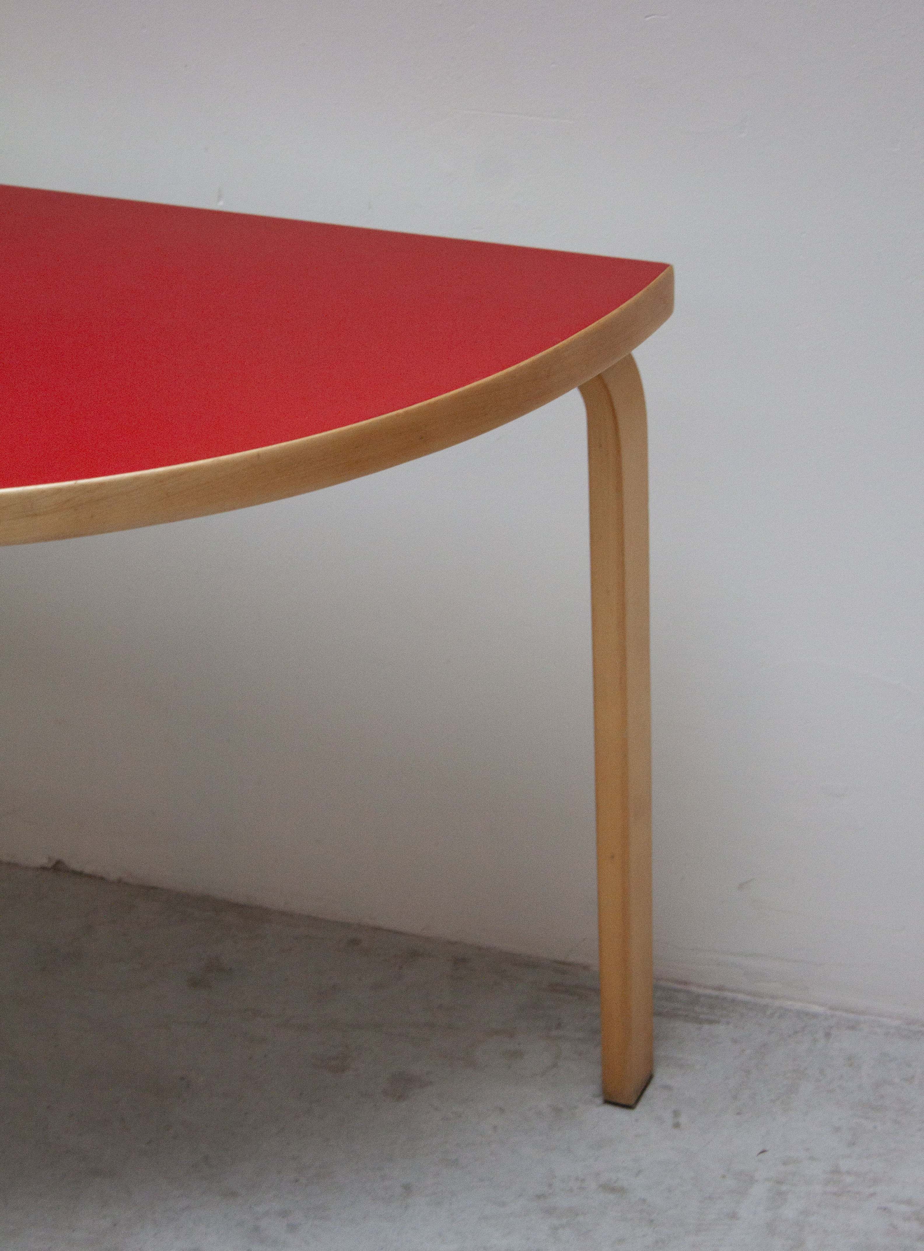 Artek 95 Half Round Dining Table by Alvar Aalto (Red) - Image 8