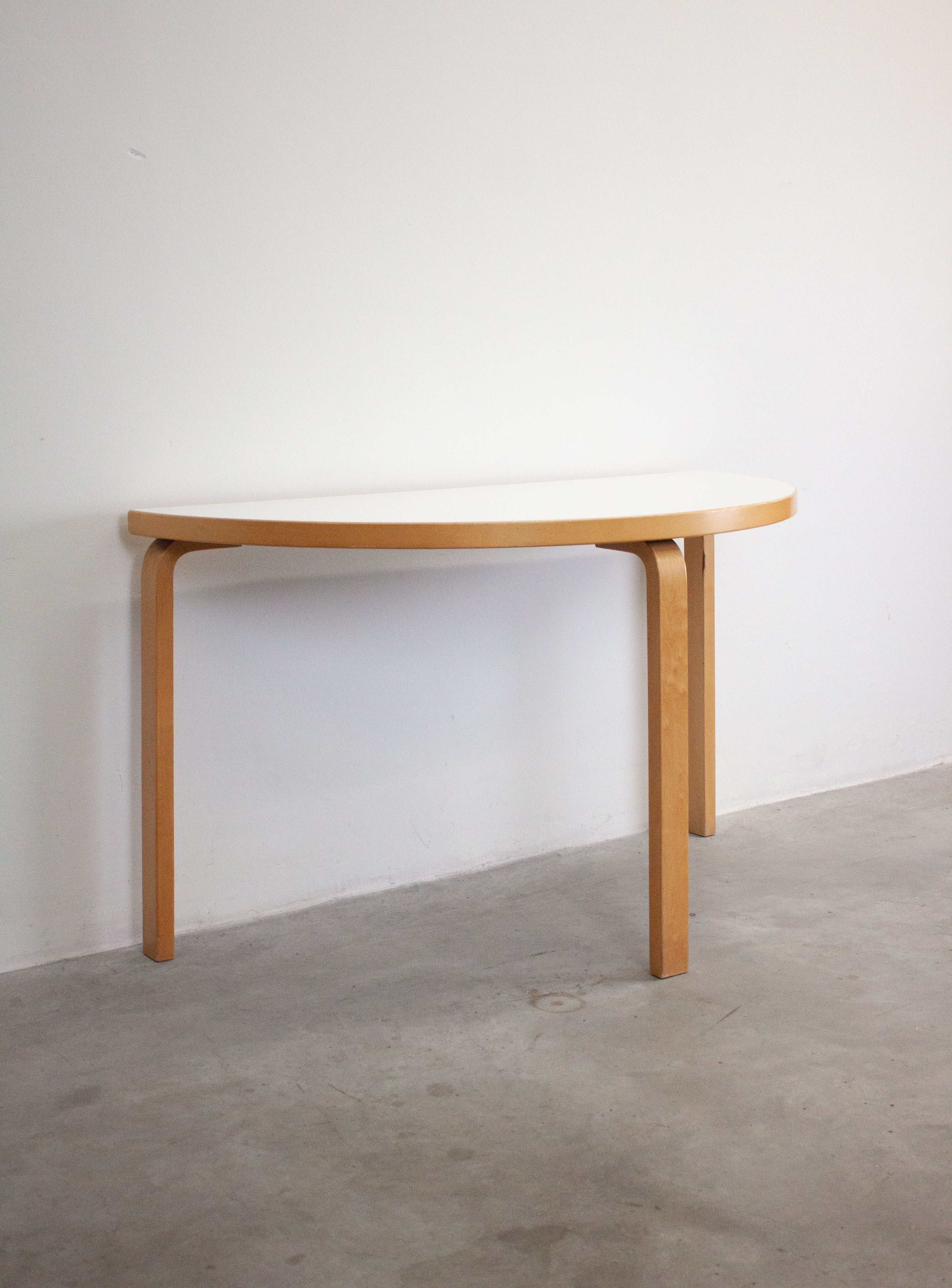 Artek Model 95 Half Round Dining Table by Alvar Aalto (White) - Image 3