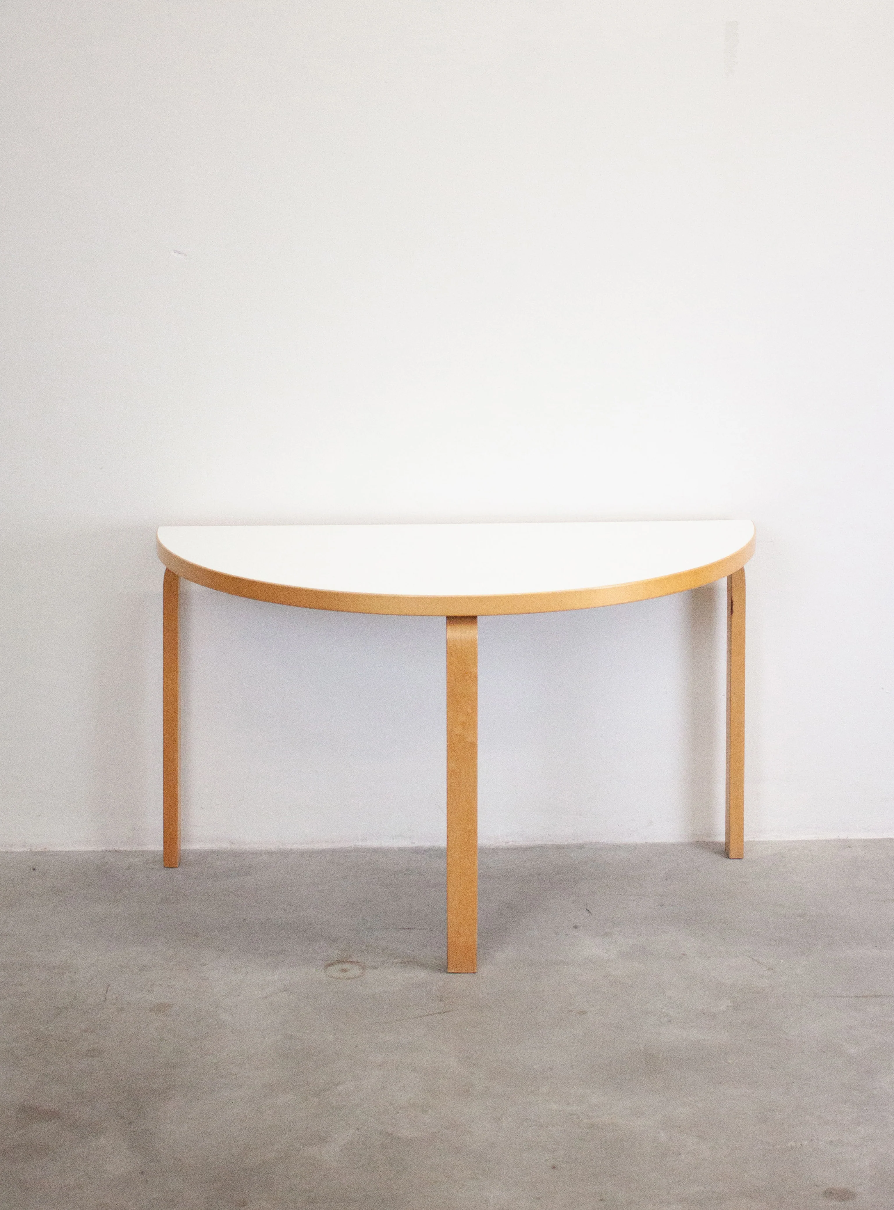 Artek Model 95 Half Round Dining Table by Alvar Aalto (White) - Image 4