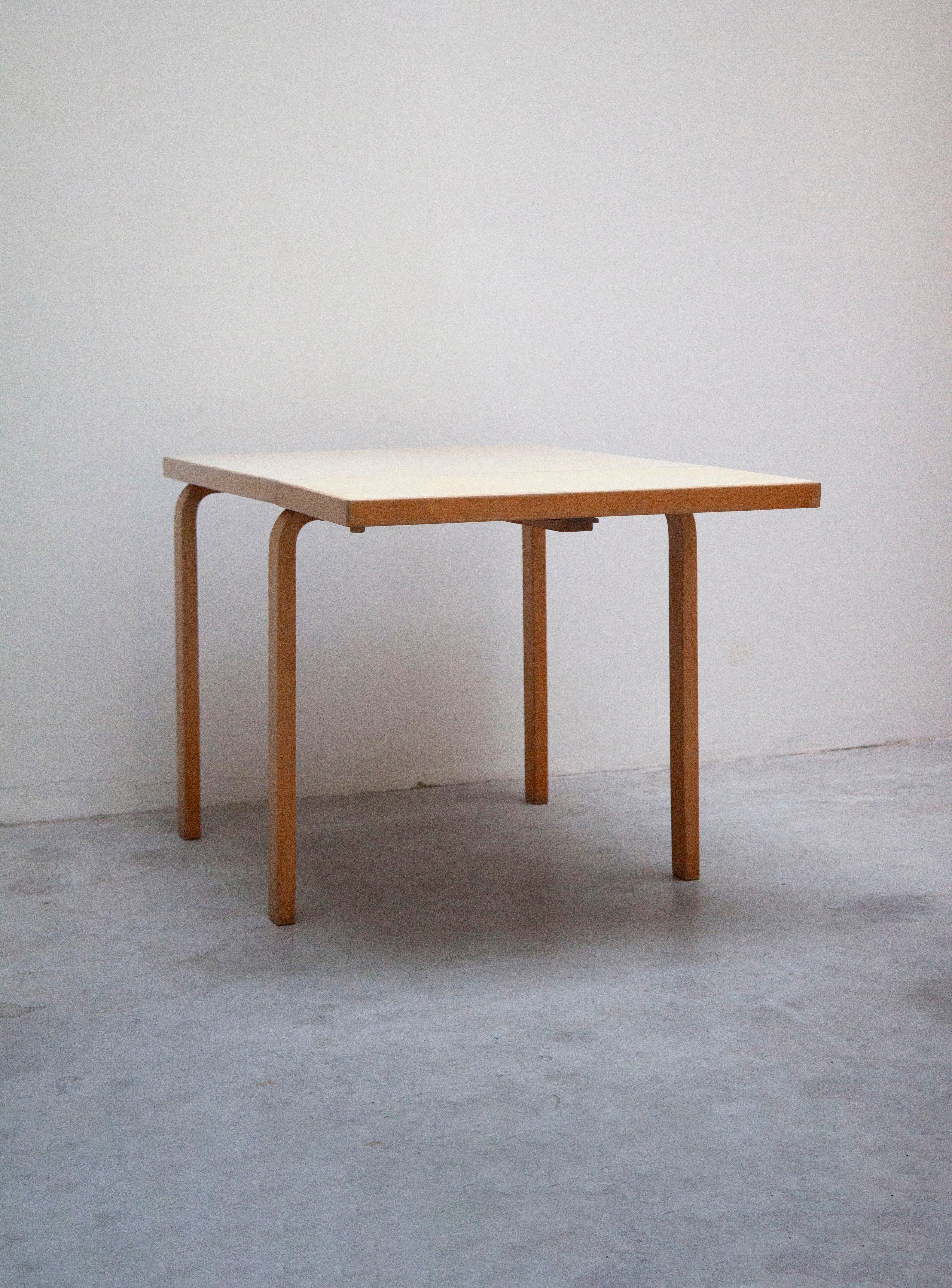 Artek DL81C Drop Leaf Table by Alvar Aalto (Butter) - Image 11