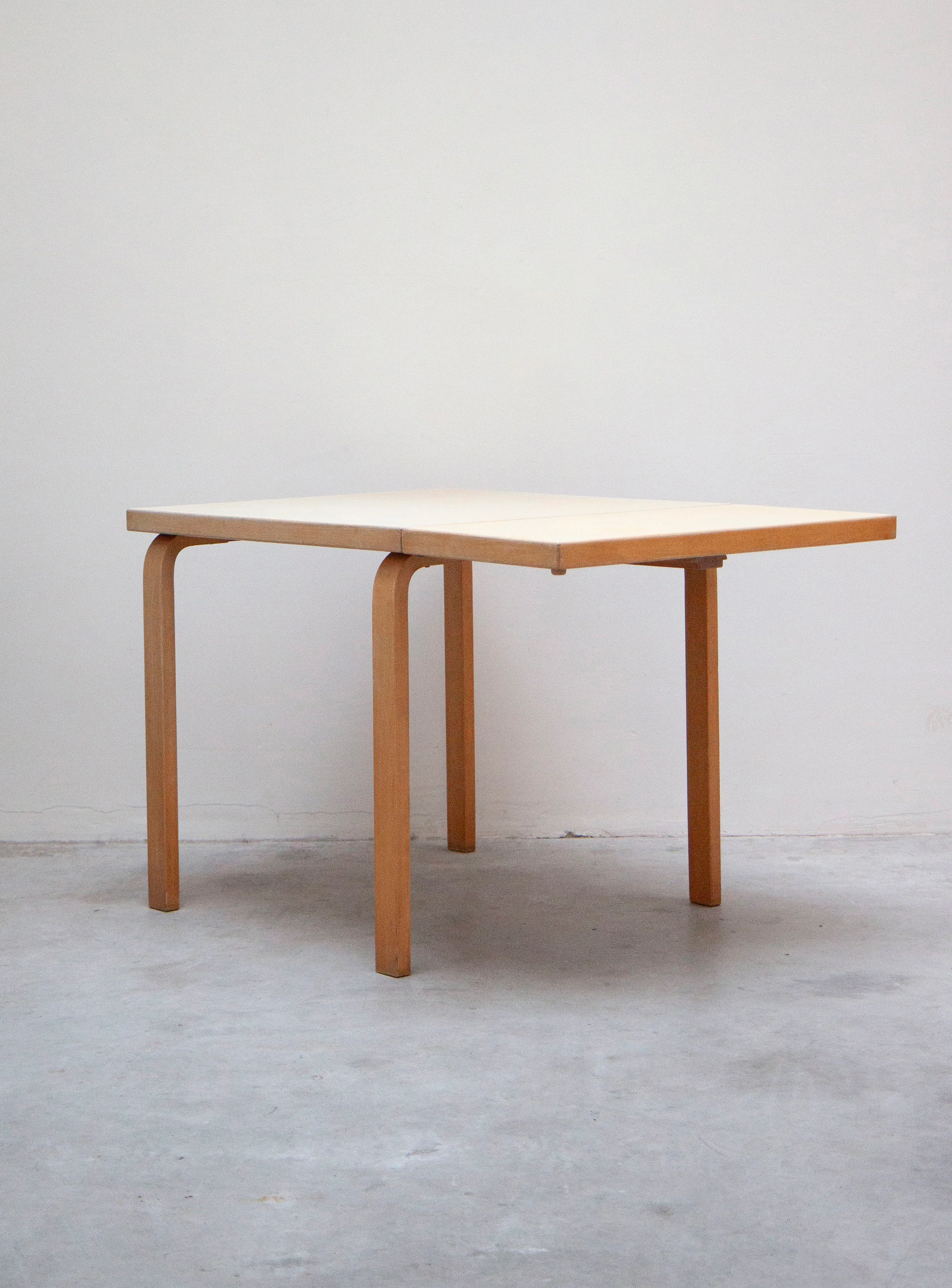 Artek DL81C Drop Leaf Table by Alvar Aalto (Butter) - Image 15