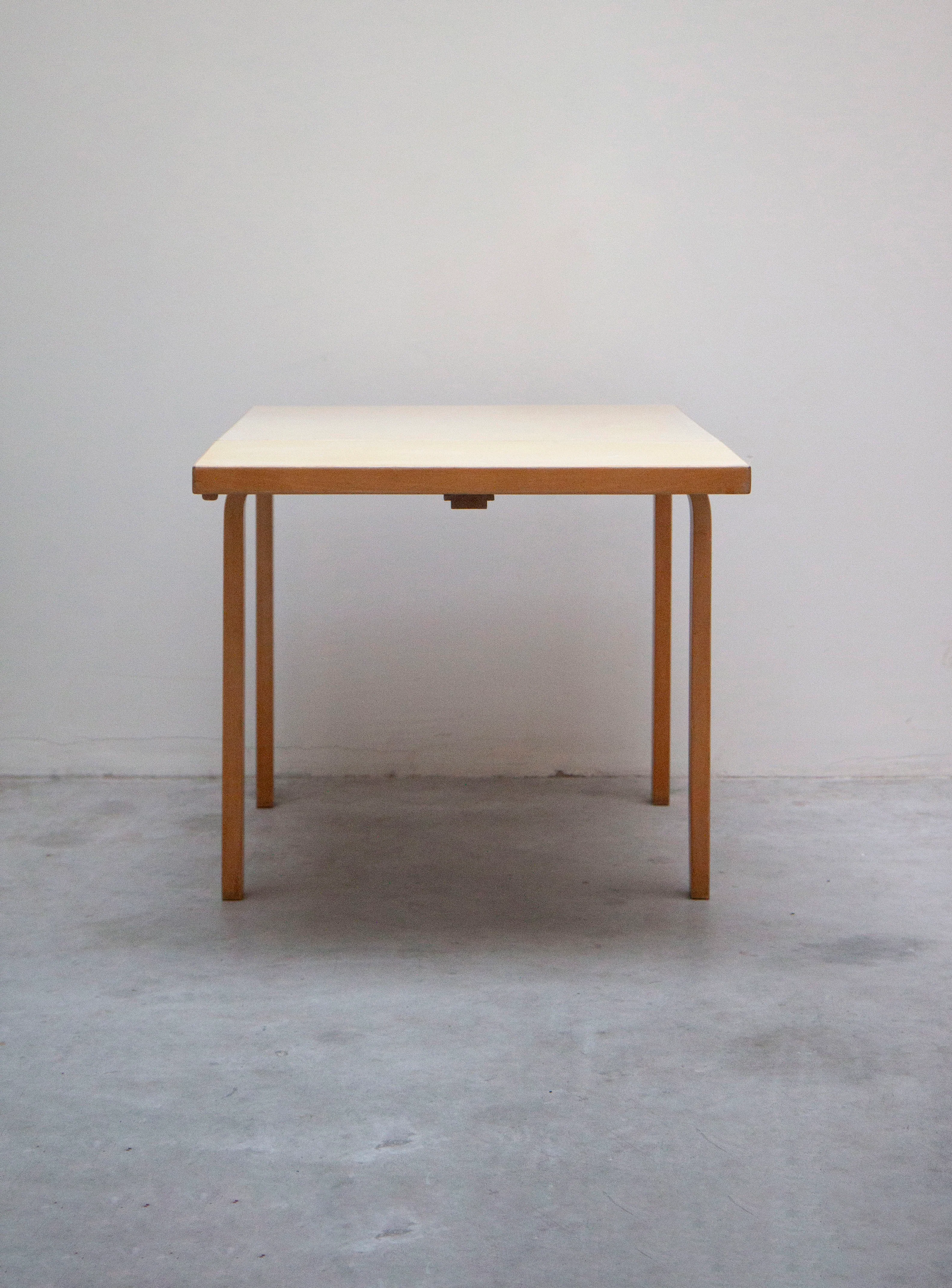 Artek DL81C Drop Leaf Table by Alvar Aalto (Butter) - Image 9