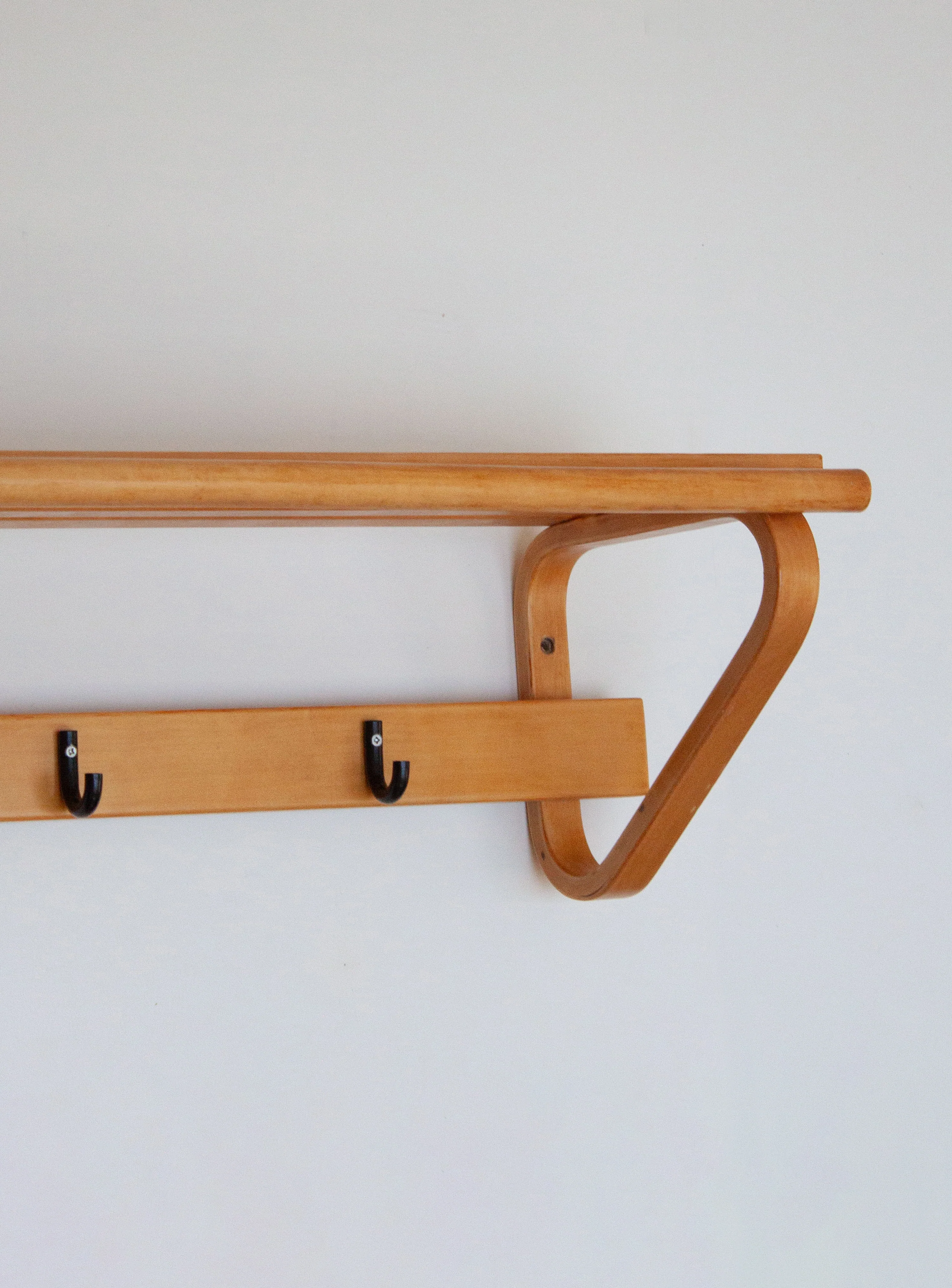 Artek Model 109C Coat Rack by Alvar Aalto - Image 4