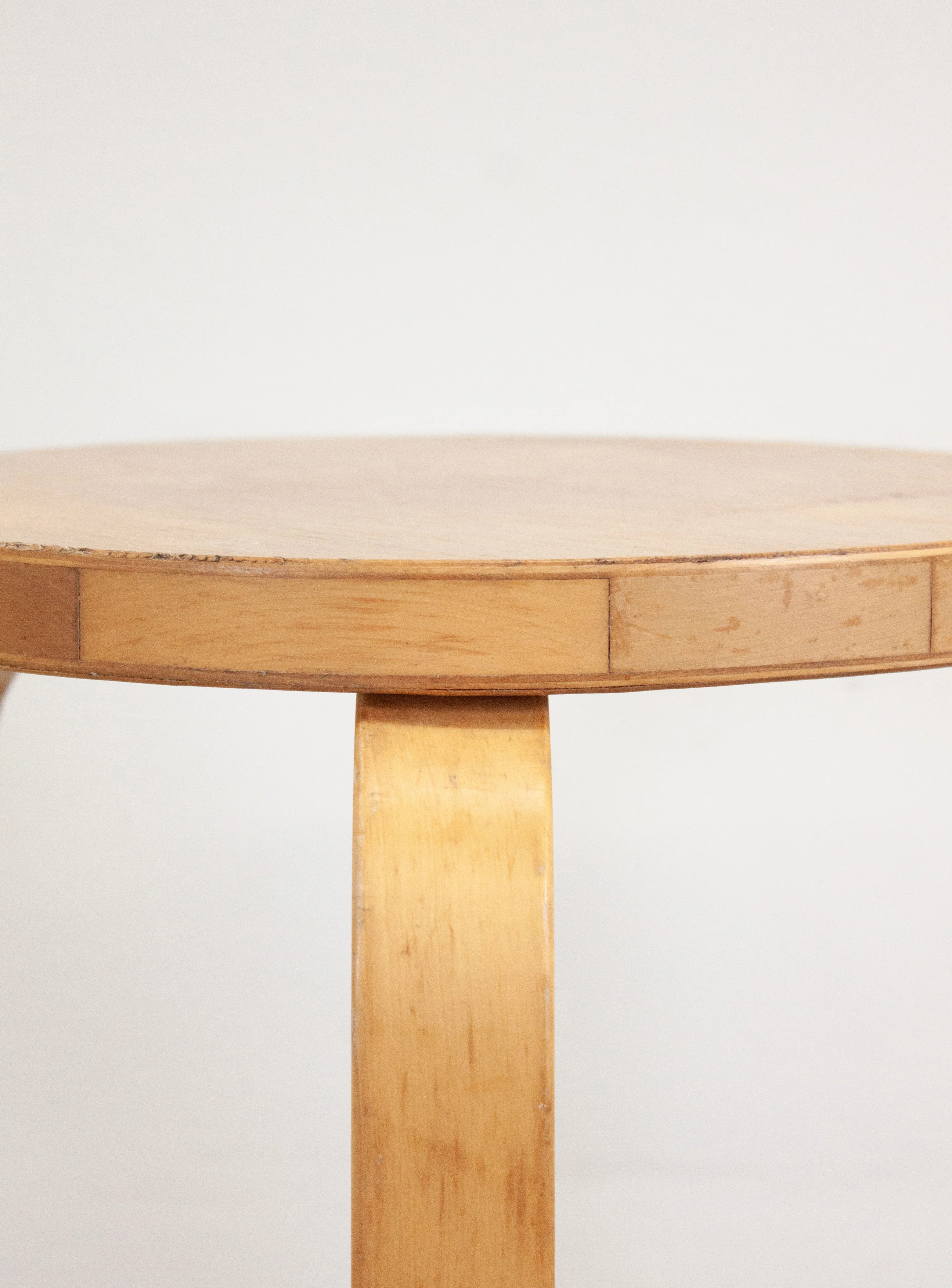 Artek Model 60 Stool by Alvar Aalto (Birch) - Image 11