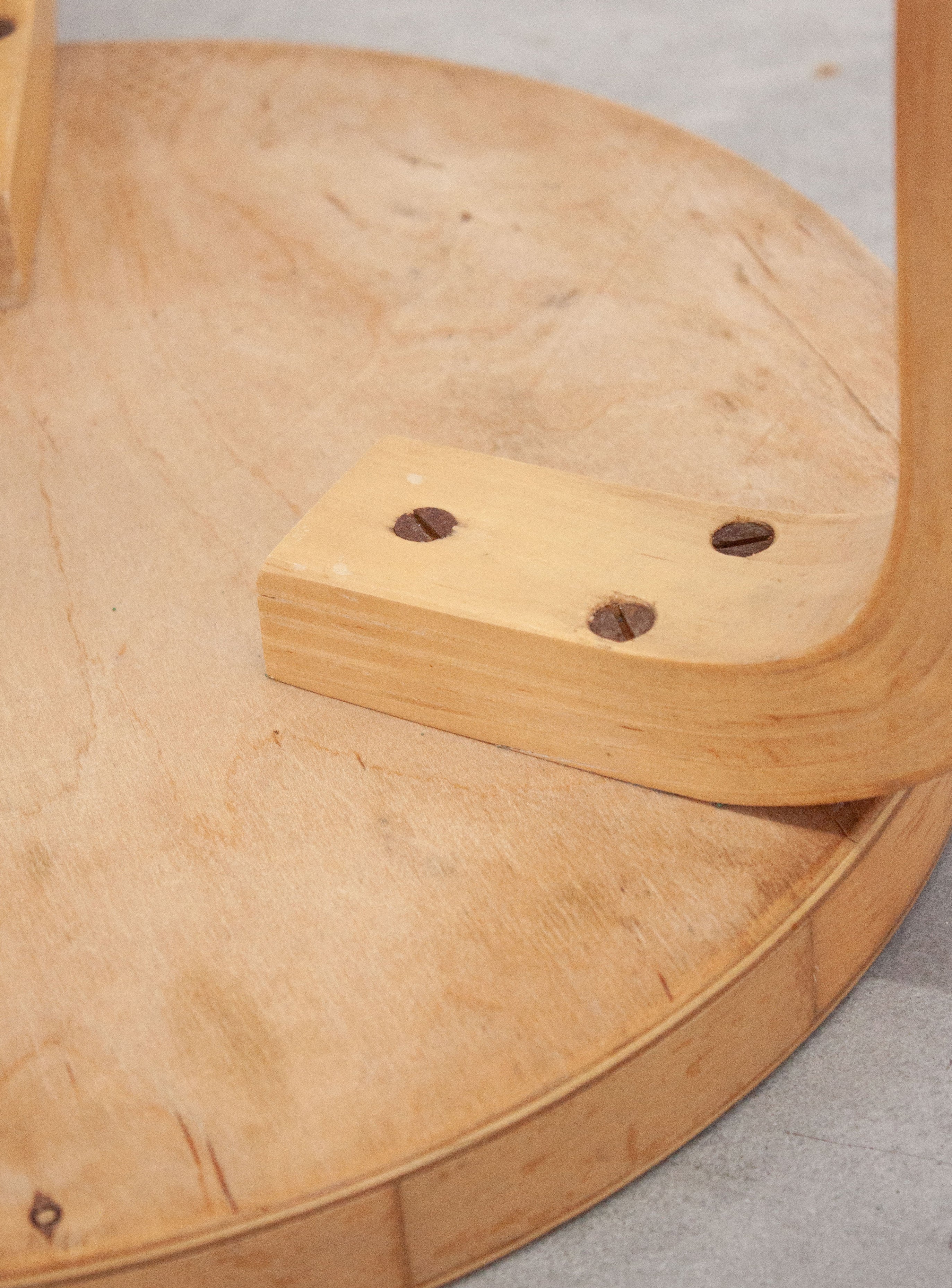 Artek Model 60 Stool by Alvar Aalto (Birch) - Image 22