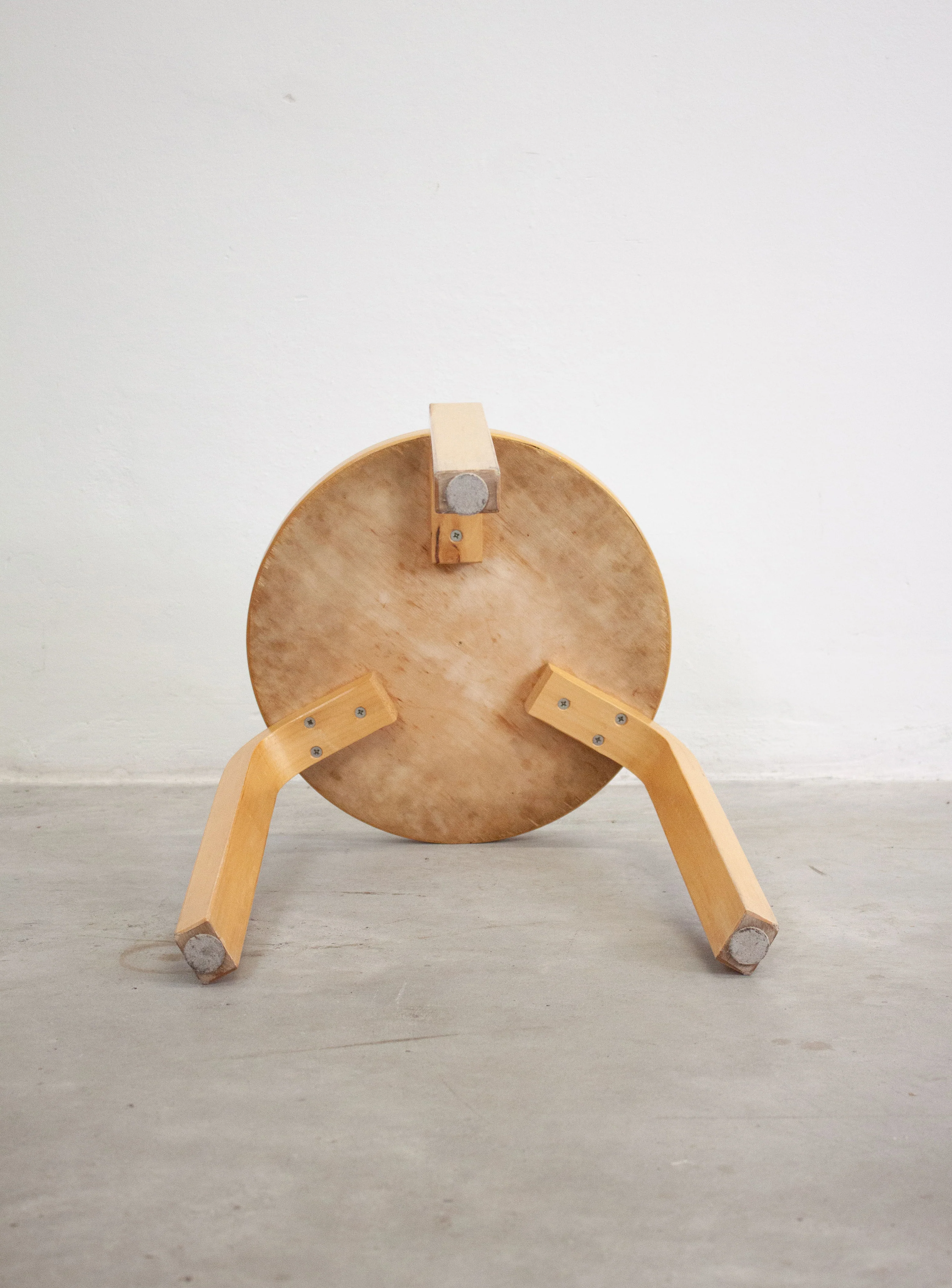 Artek Model 60 Stool by Alvar Aalto (White) - Image 13