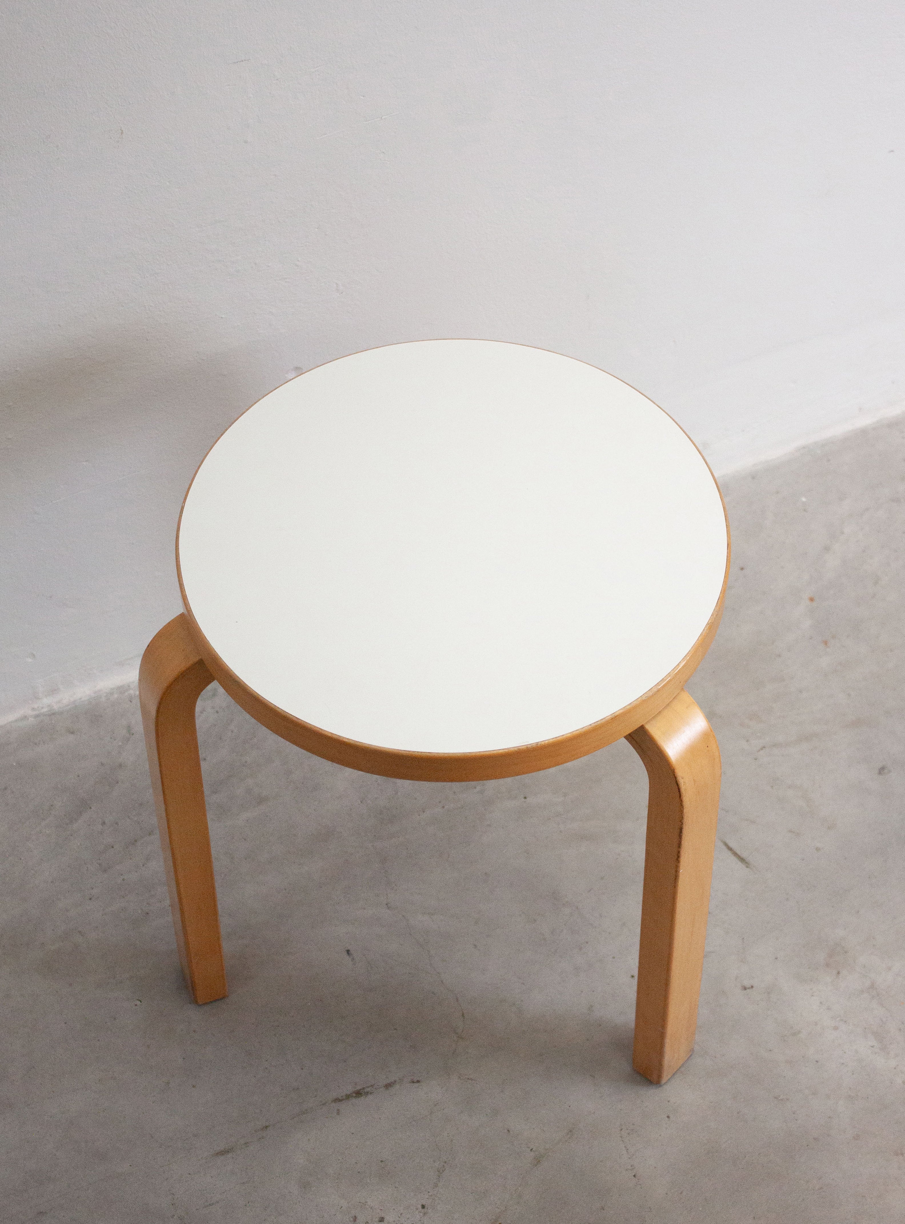 Artek Model 60 Stool by Alvar Aalto (White) - Image 14