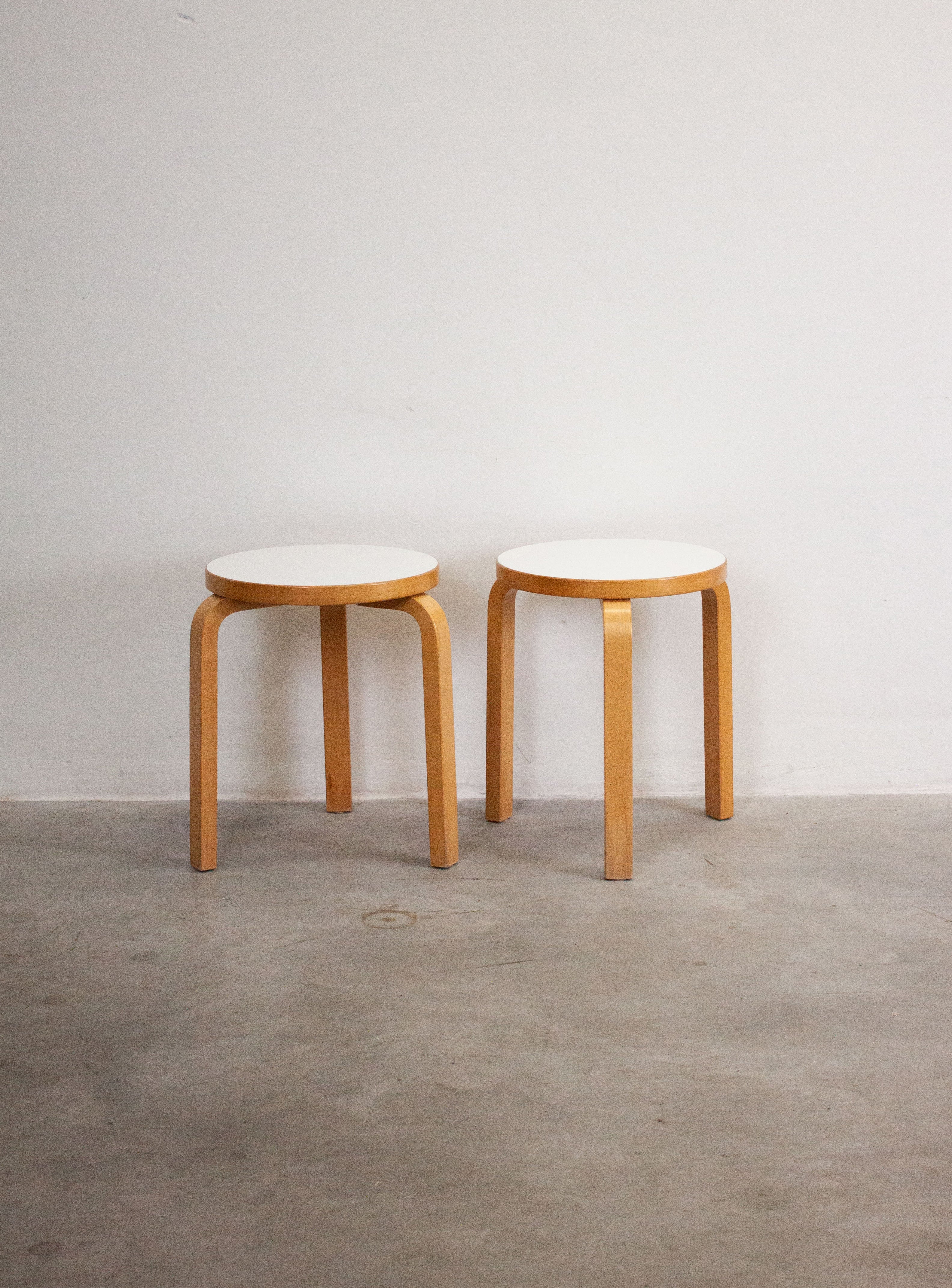 Artek Model 60 Stool by Alvar Aalto (White) - Image 16