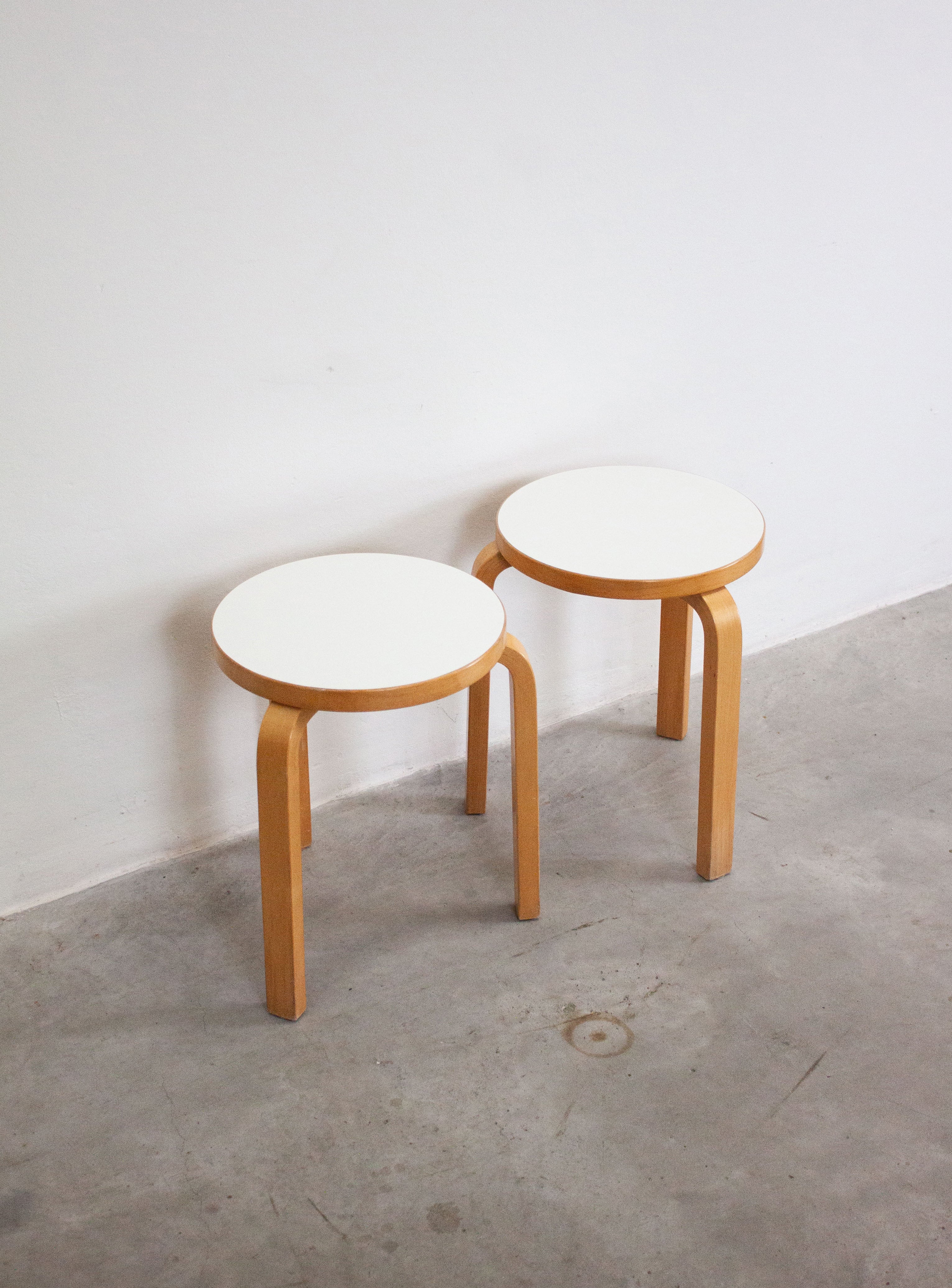 Artek Model 60 Stool by Alvar Aalto (White) - Image 22