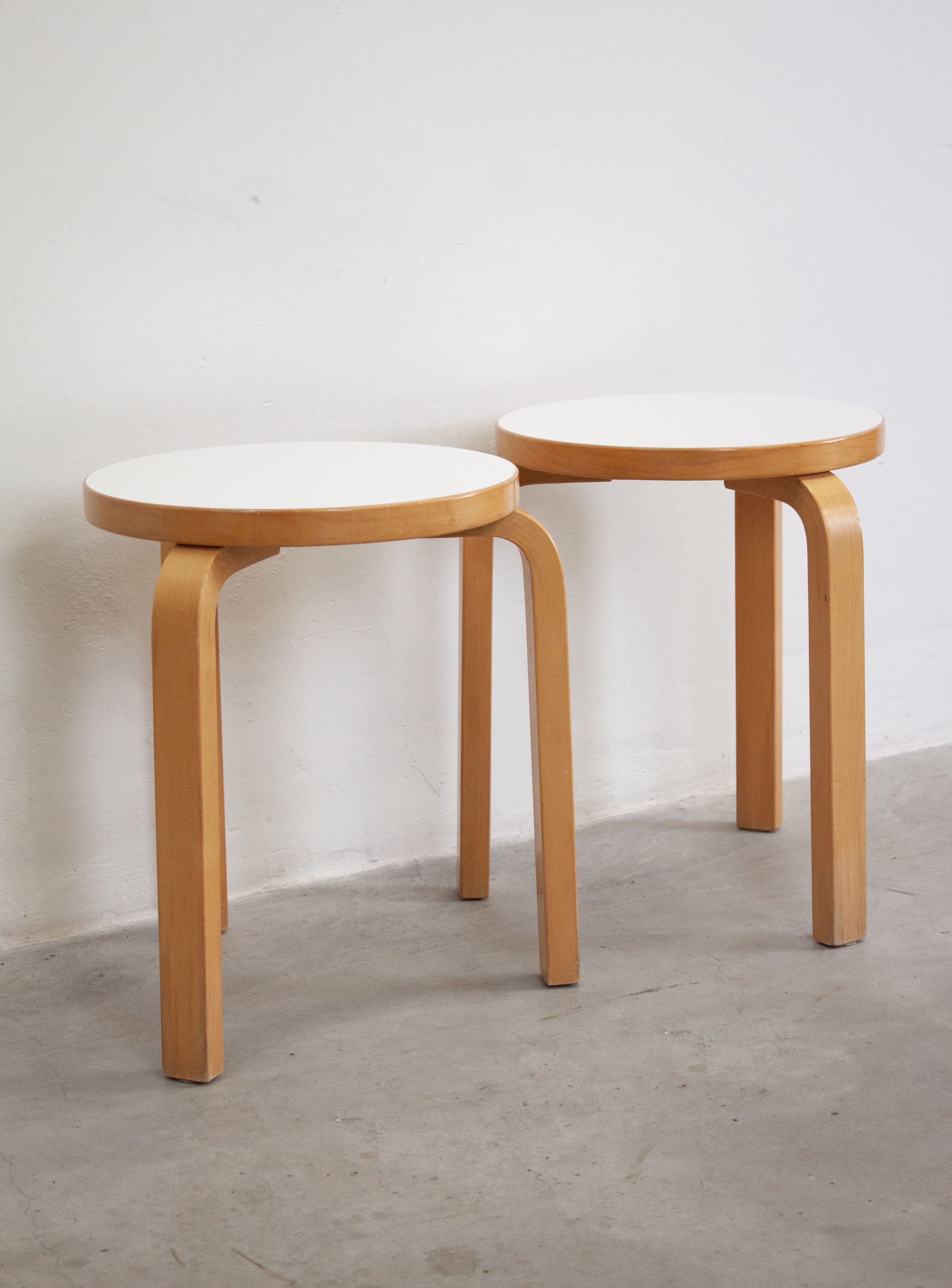 Artek Model 60 Stool by Alvar Aalto (White) - Image 25