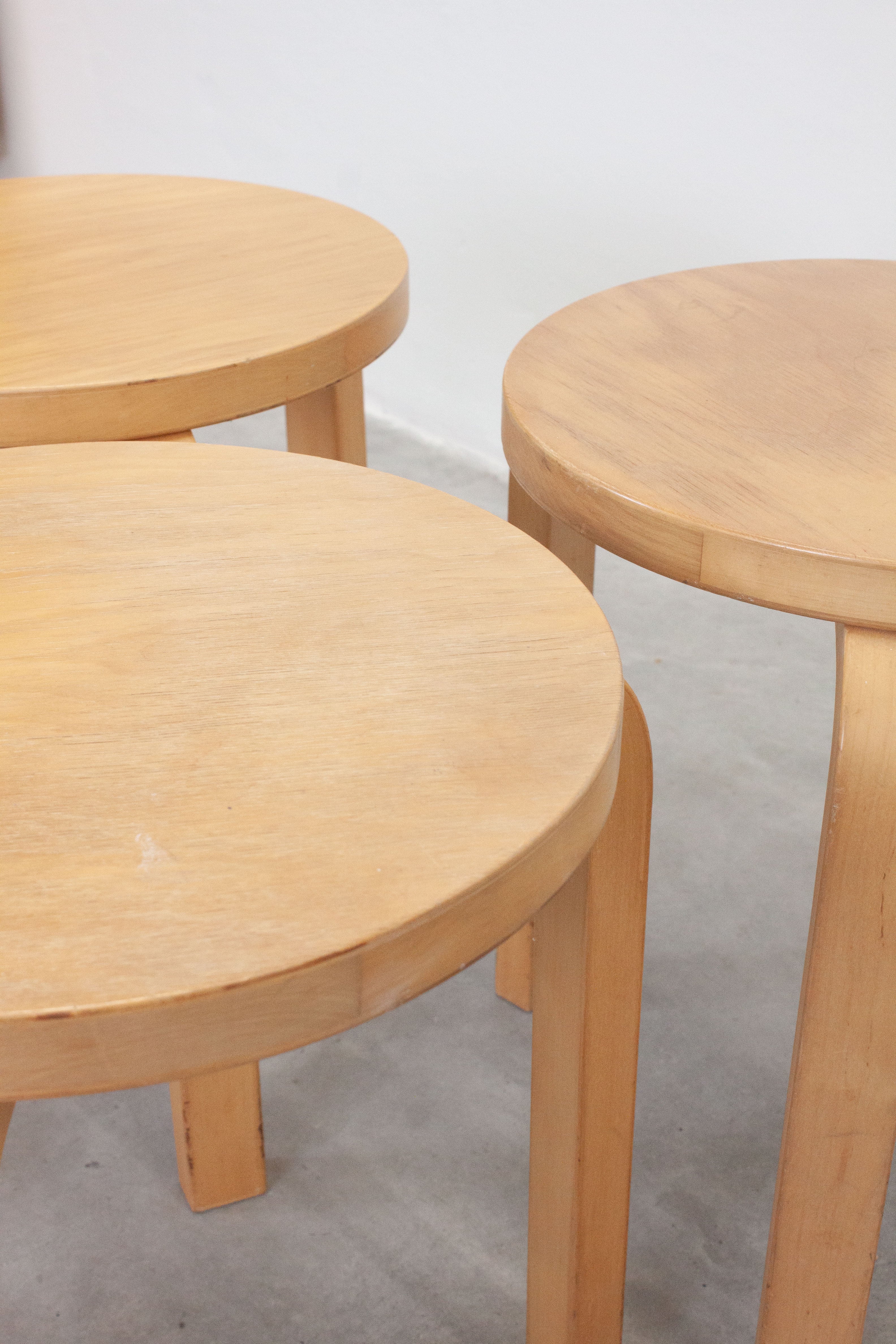 Artek Model 60 Stool by Alvar Aalto - Image 10