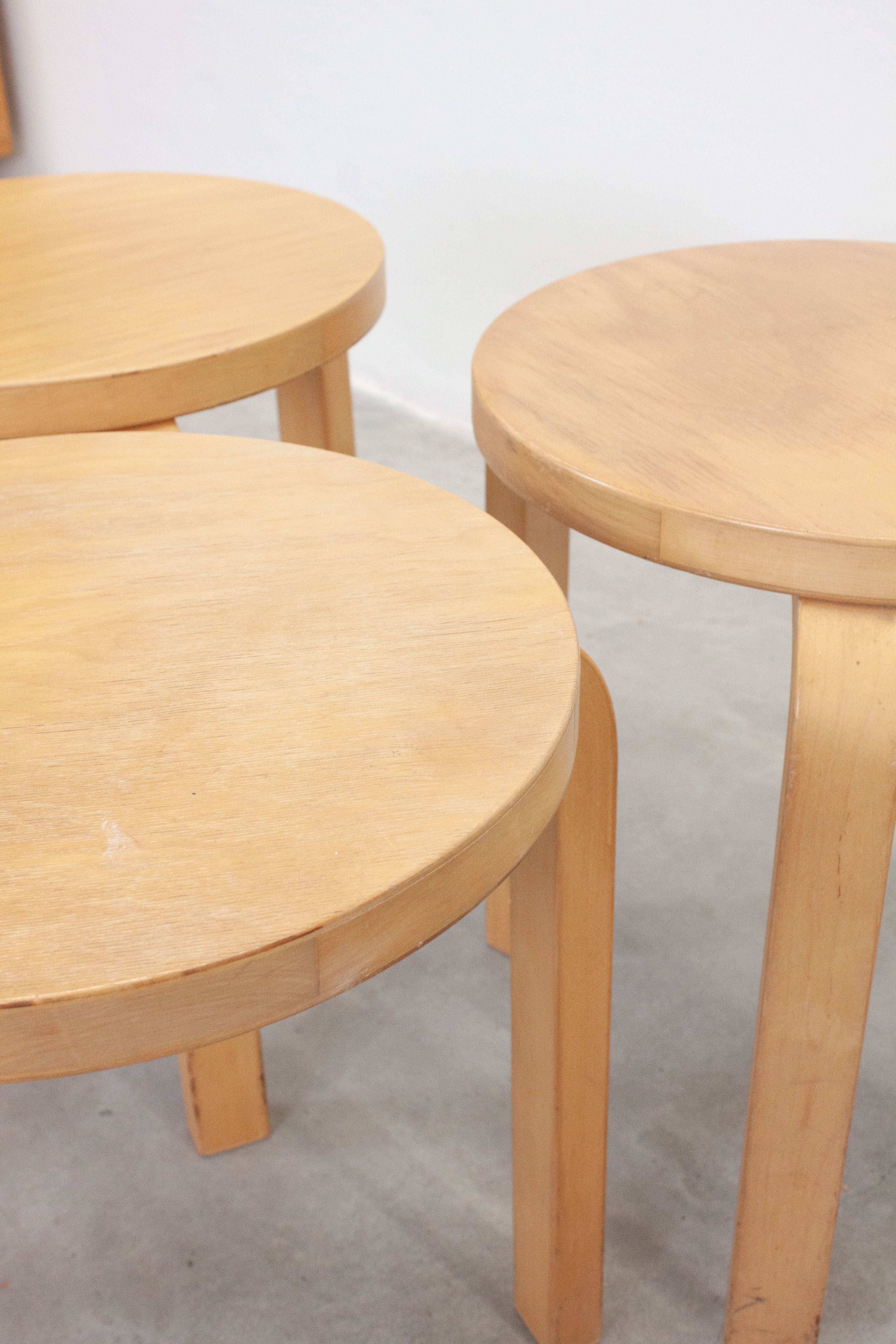 Artek Model 60 Stool by Alvar Aalto - Image 11