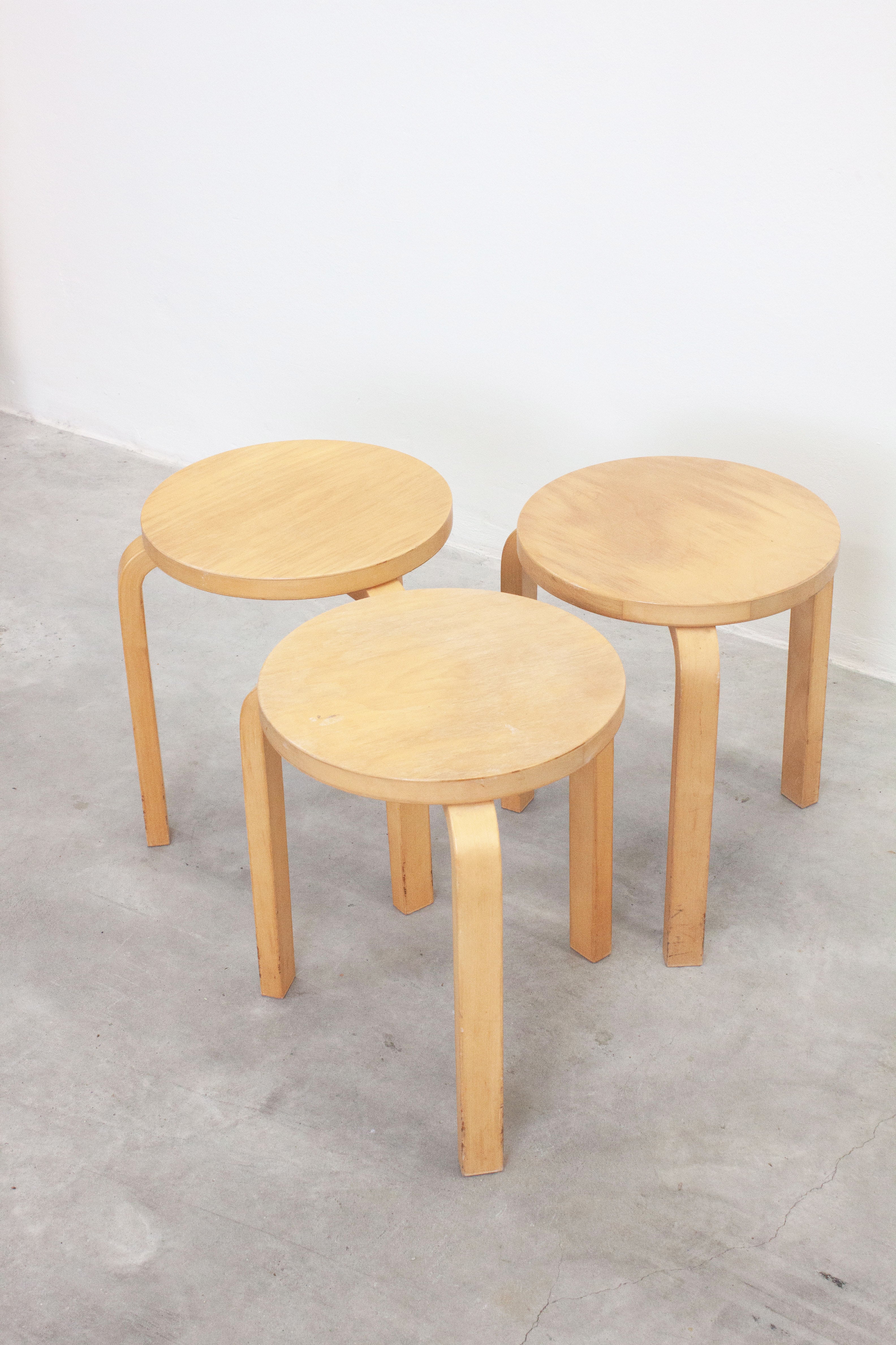 Artek Model 60 Stool by Alvar Aalto - Image 14
