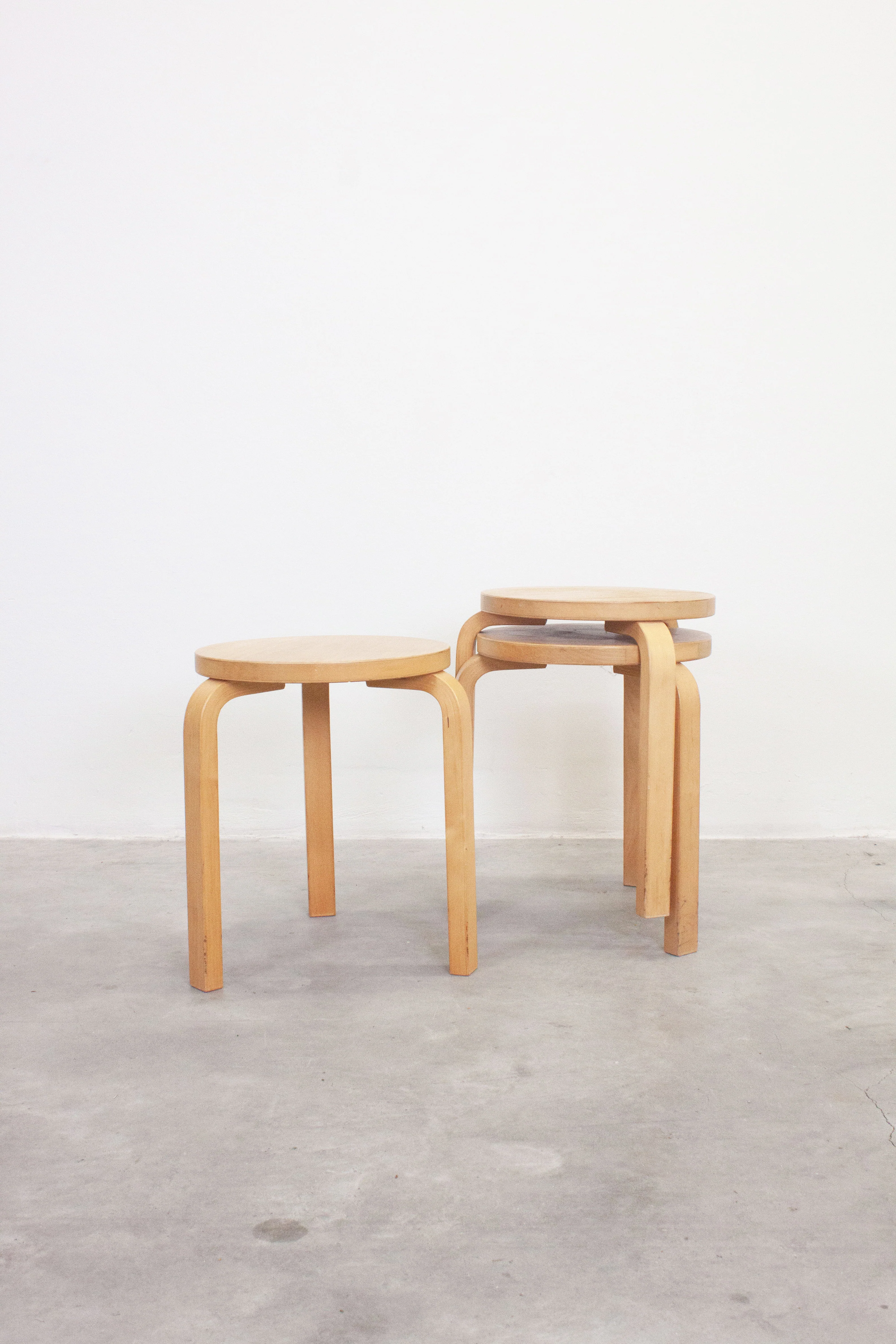 Artek Model 60 Stool by Alvar Aalto - Image 3