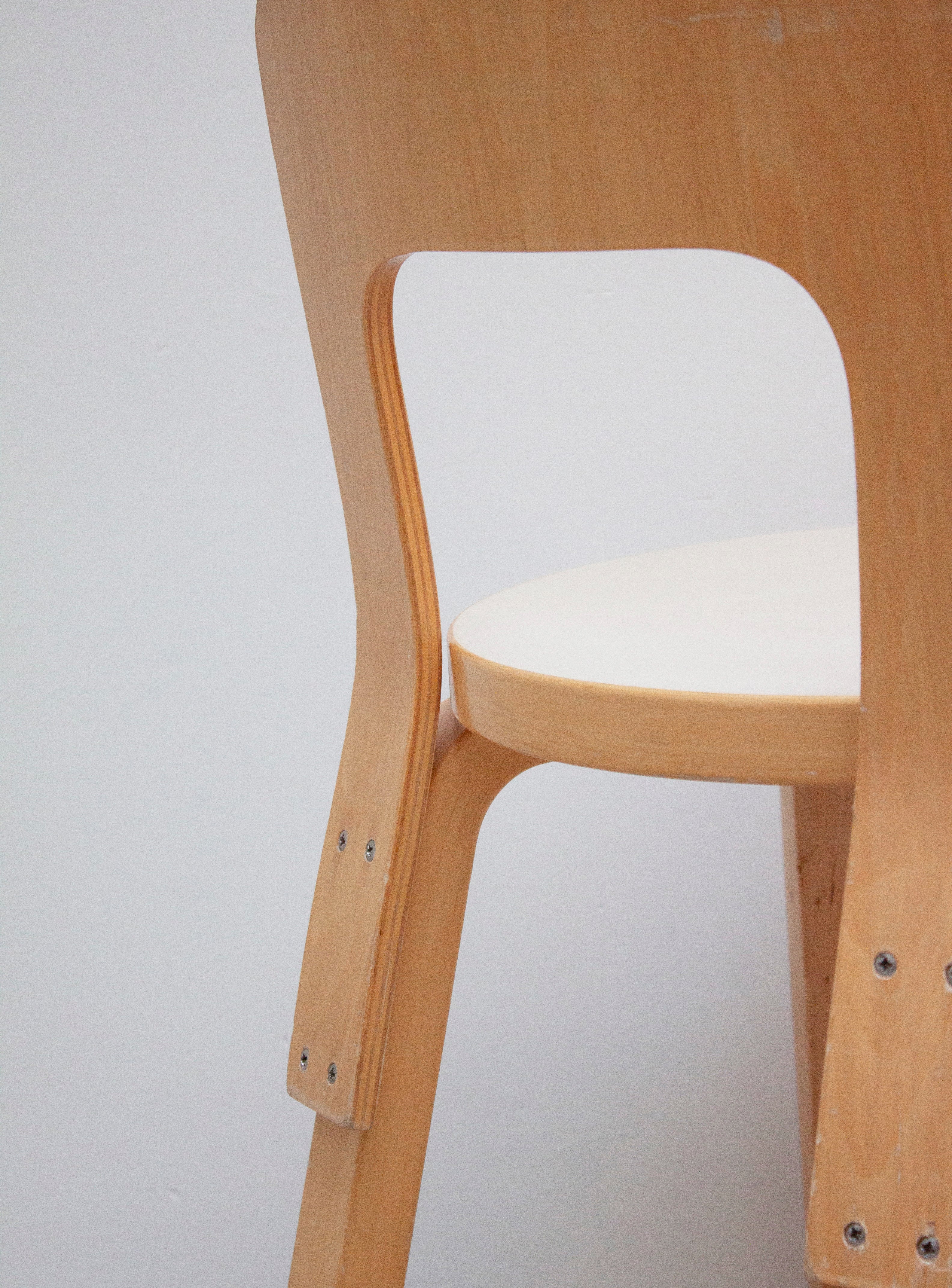 Artek Model 65 Chair by Alvar Aalto (Beige) - Image 18