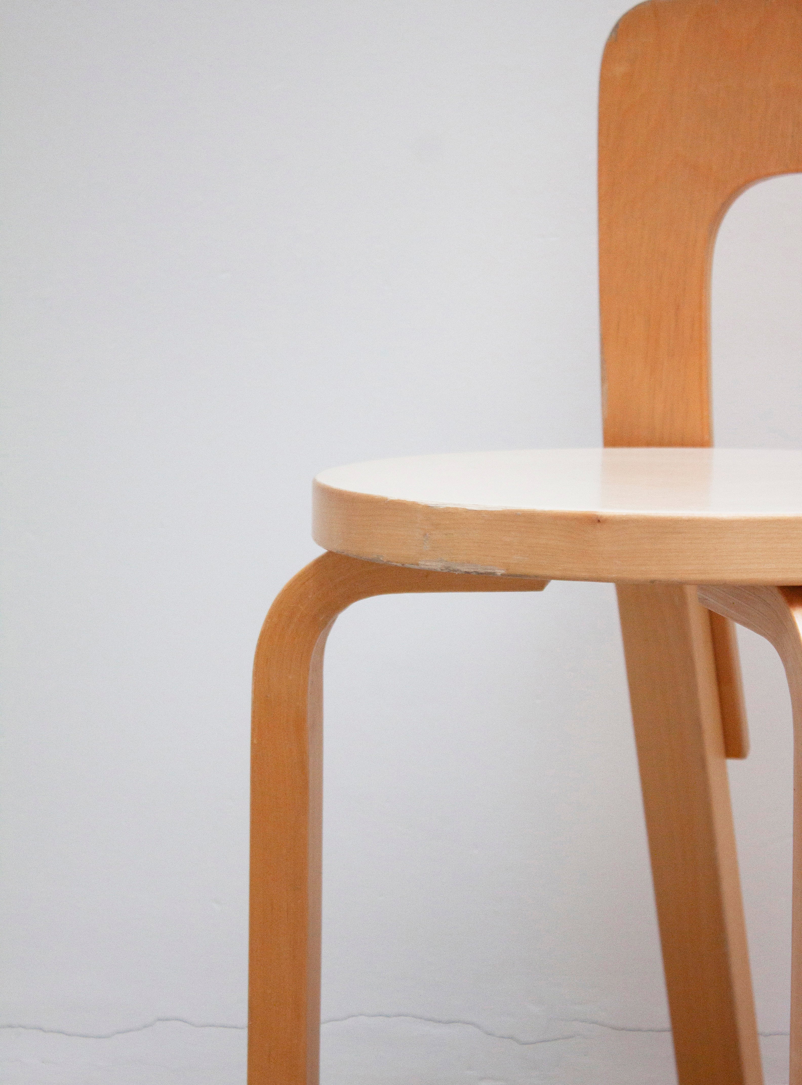 Artek Model 65 Chair by Alvar Aalto (Beige) - Image 20