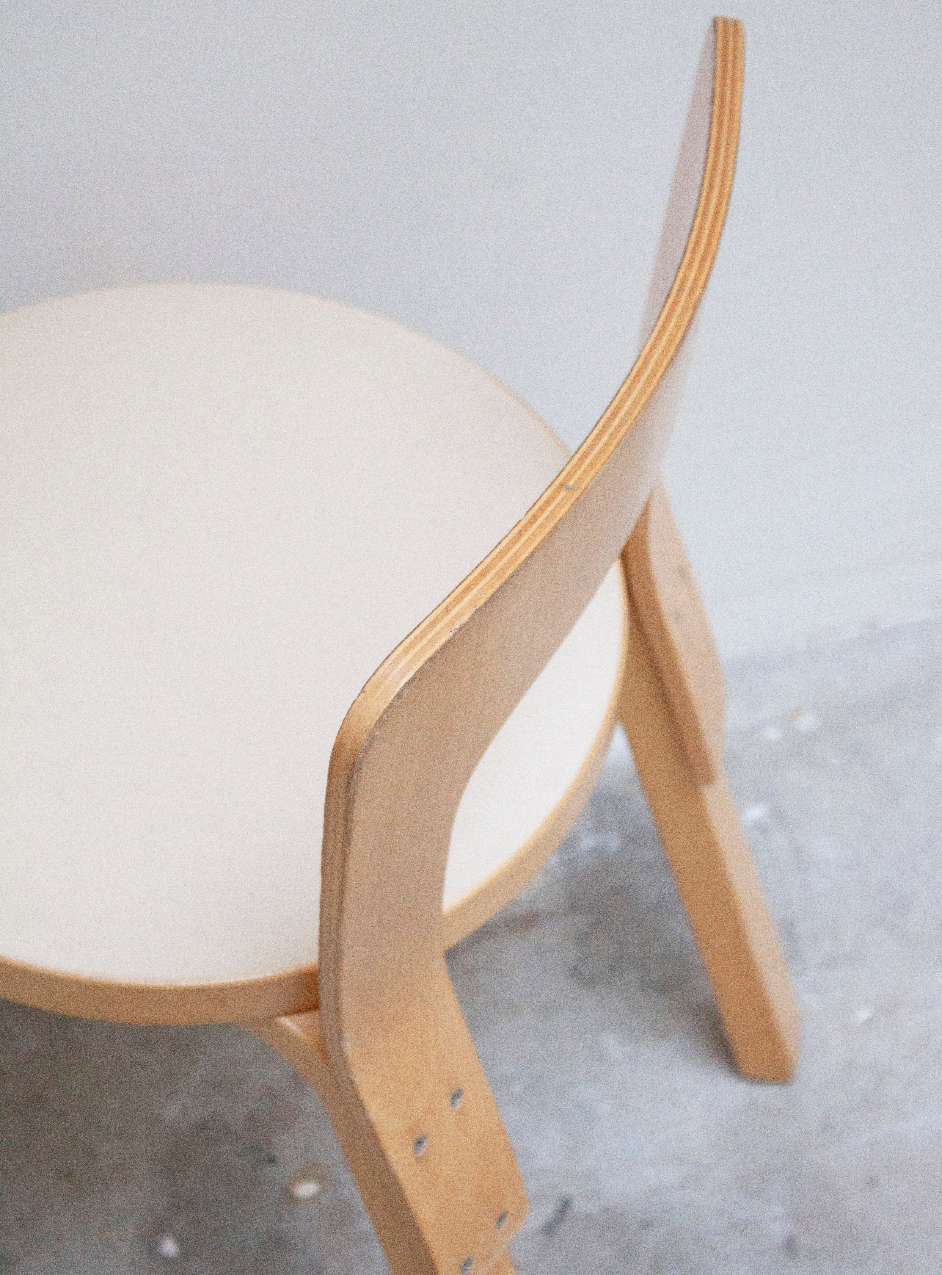 Artek Model 65 Chair by Alvar Aalto (Beige) - Image 21