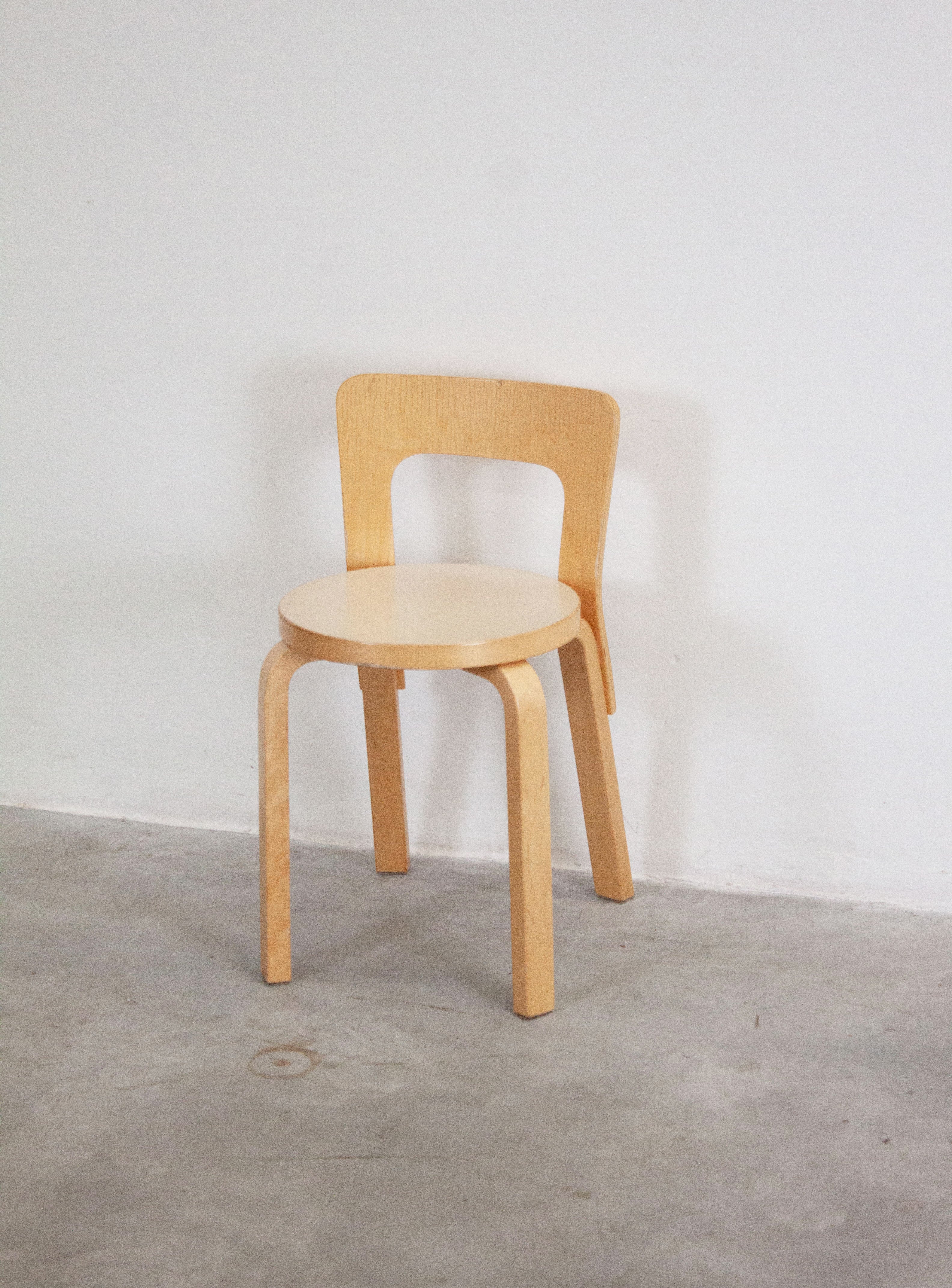 Artek Model 65 Chair by Alvar Aalto (Beige)
