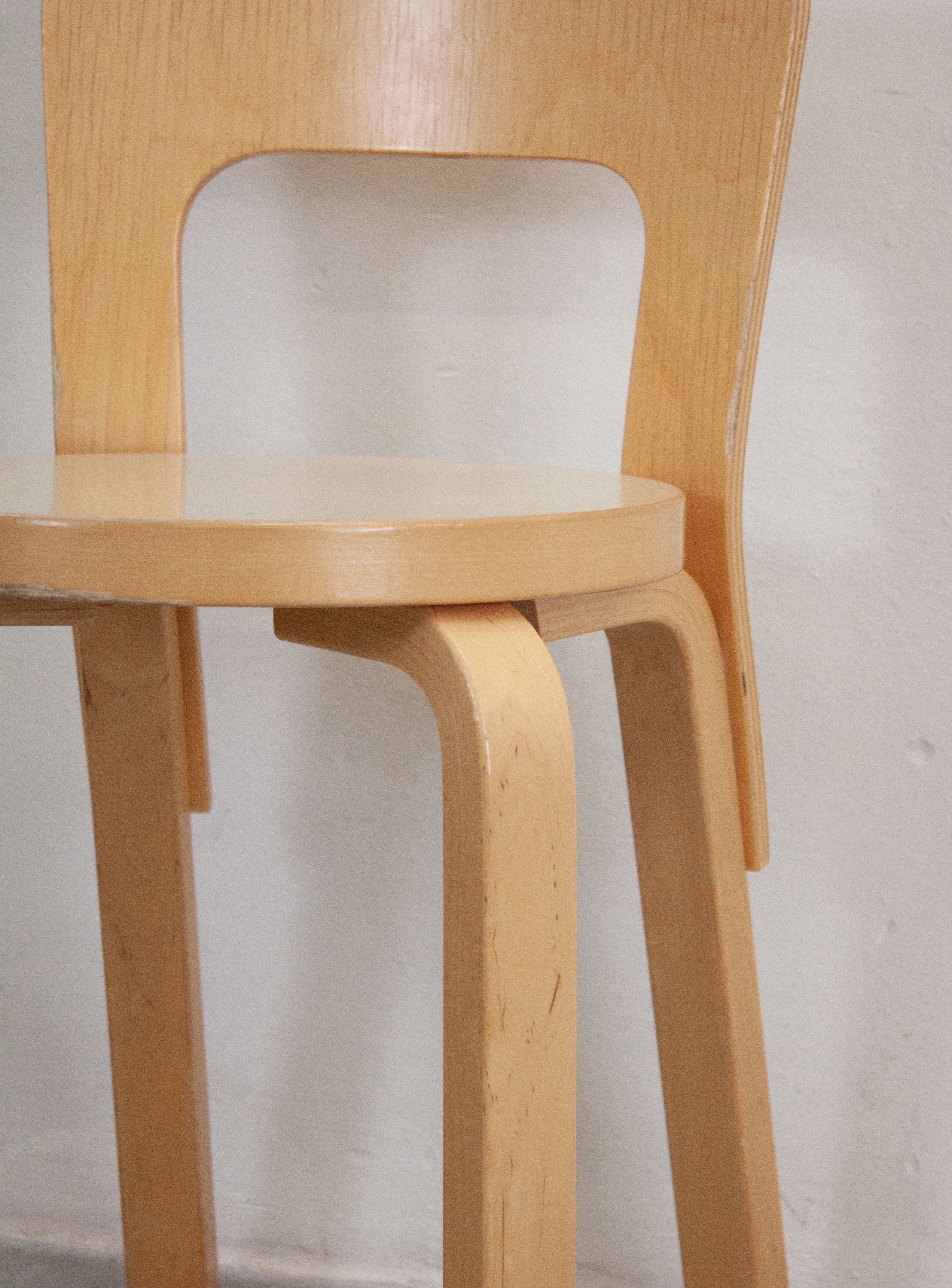 Artek Model 65 Chair by Alvar Aalto (Beige) - Image 16