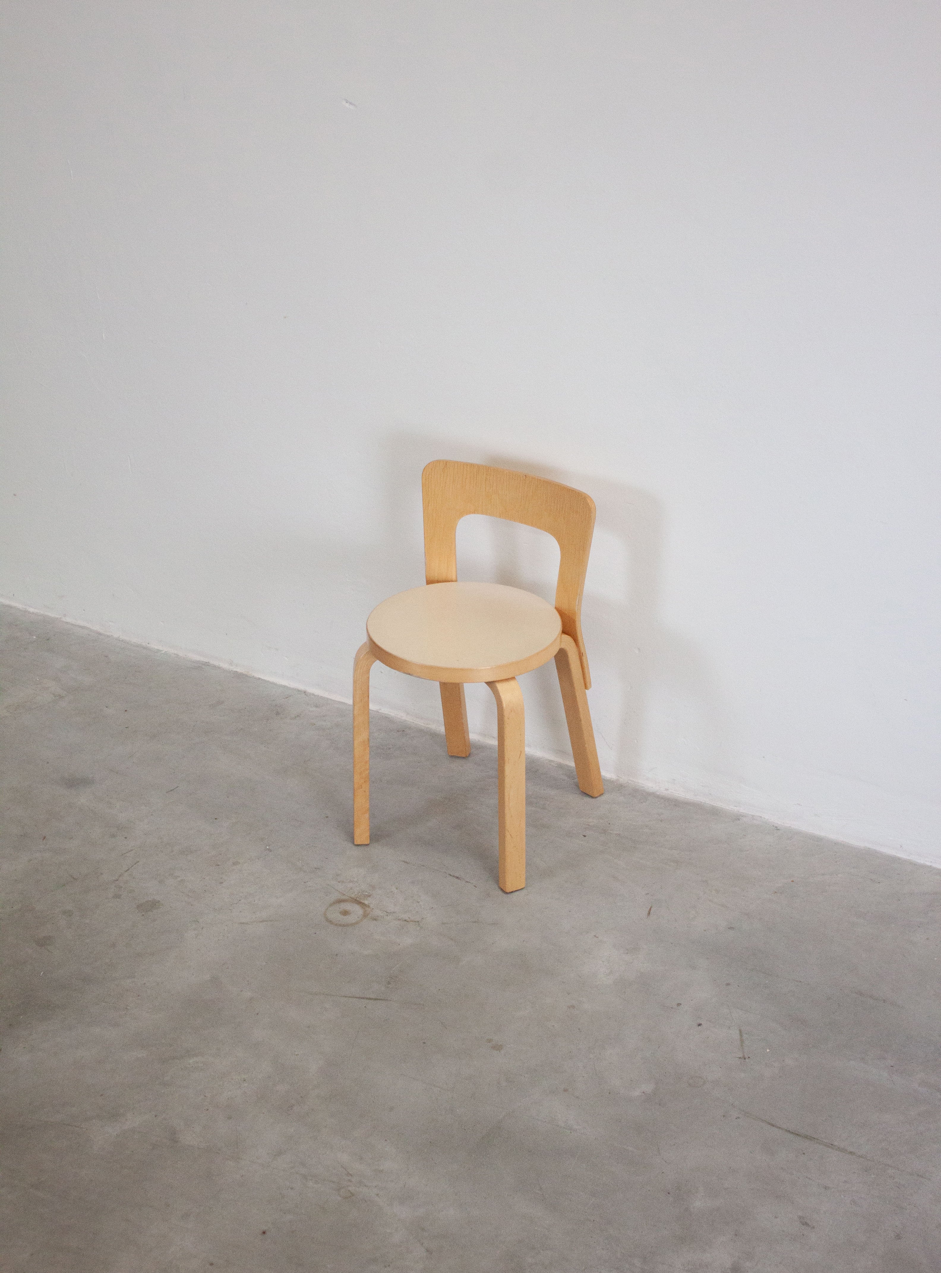 Artek Model 65 Chair by Alvar Aalto (Beige) - Image 5