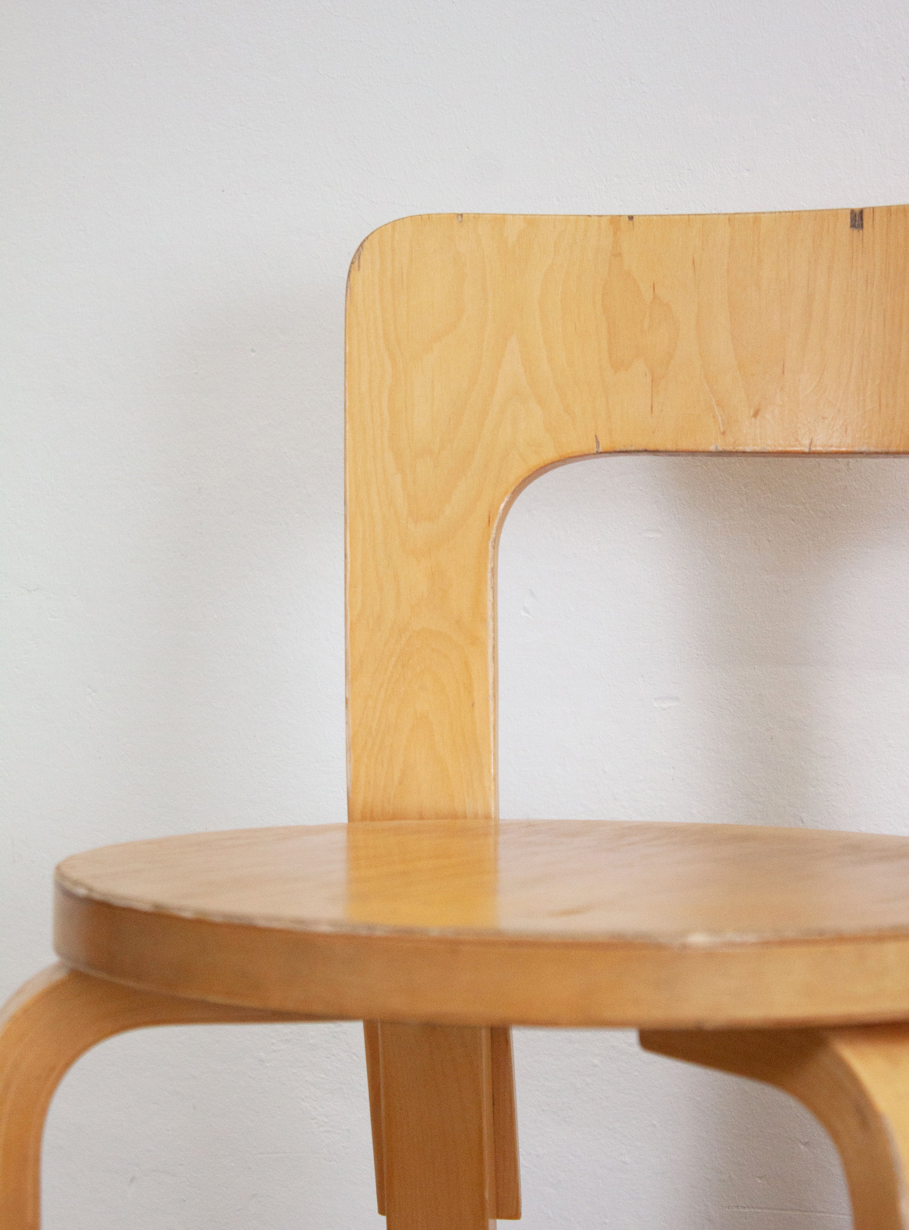 Artek Model 65 Chair by Alvar Aalto (Birch) - Image 18