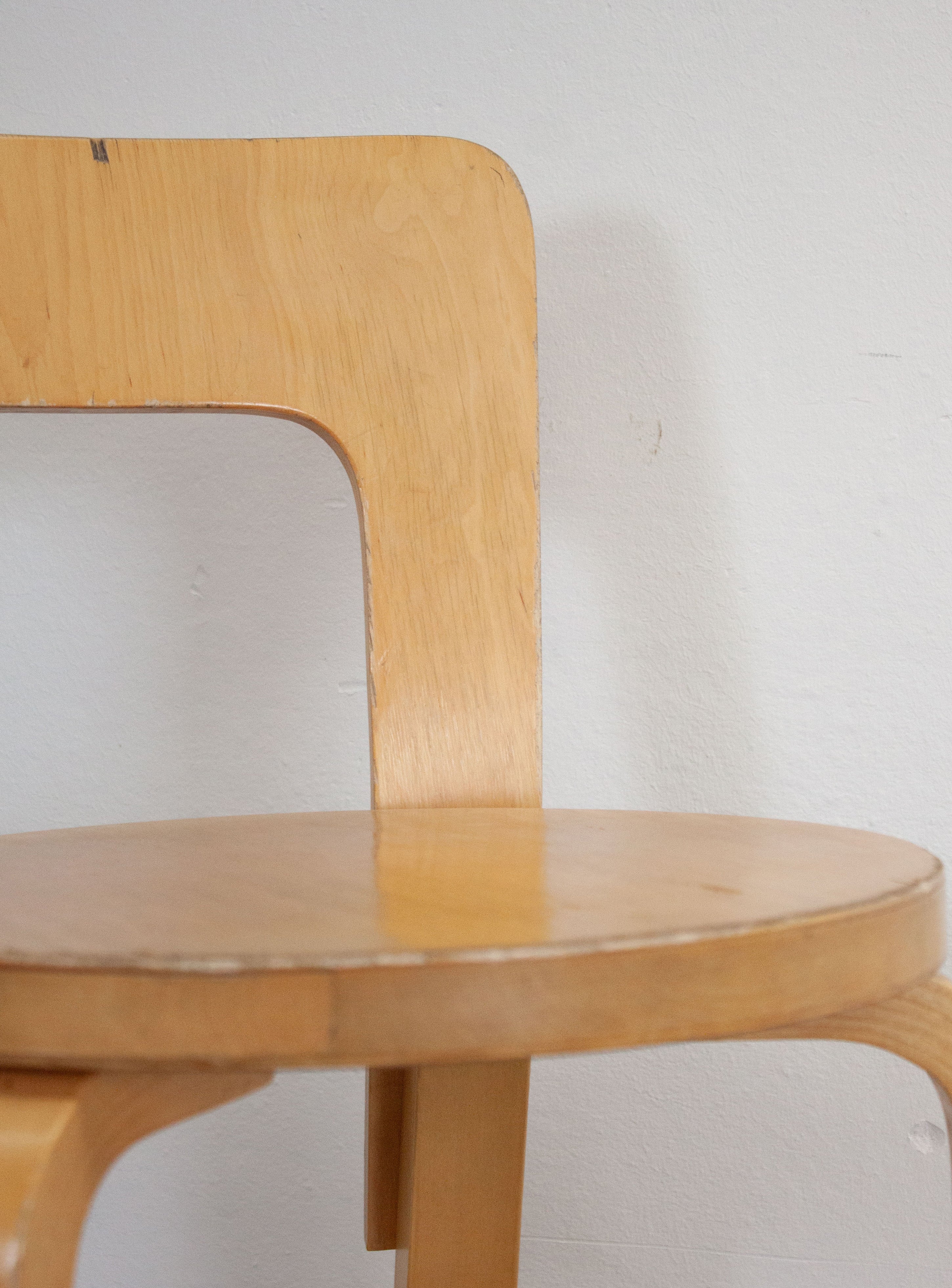 Artek Model 65 Chair by Alvar Aalto (Birch) - Image 23