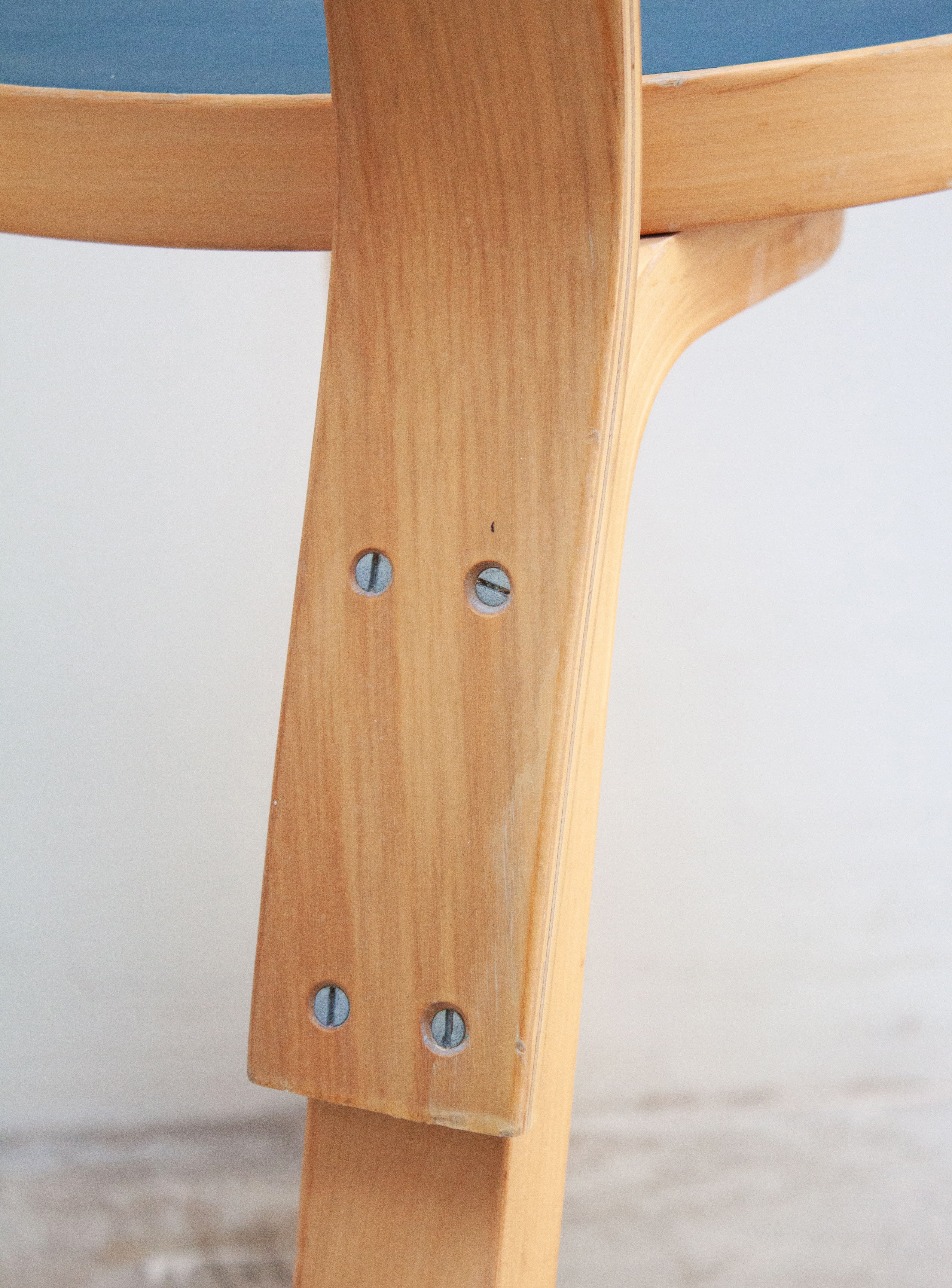 Artek Model 65 Chair by Alvar Aalto (Blue) - Image 20