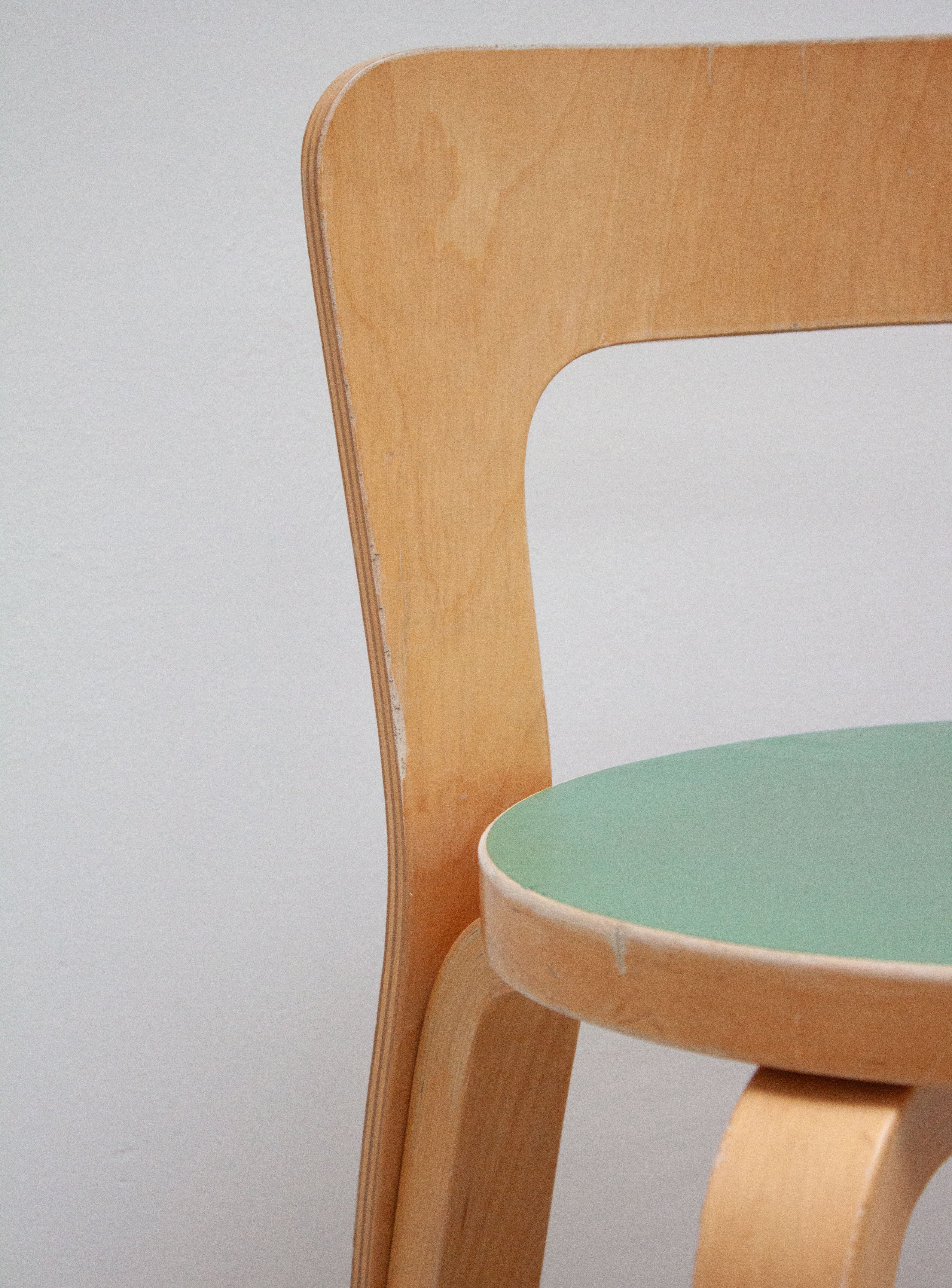Artek Model 65 Chair by Alvar Aalto (Green) - Image 14
