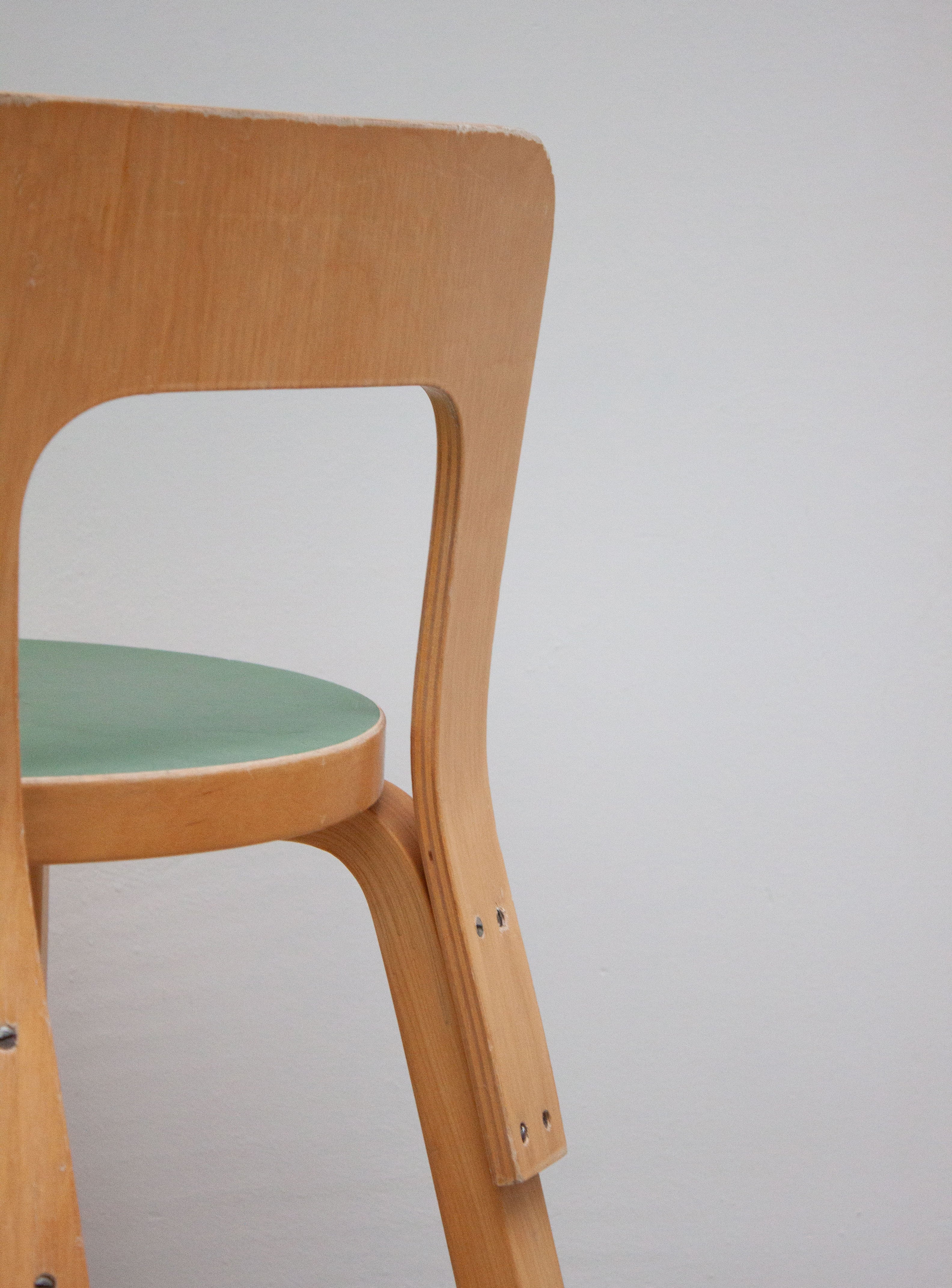 Artek Model 65 Chair by Alvar Aalto (Green) - Image 20