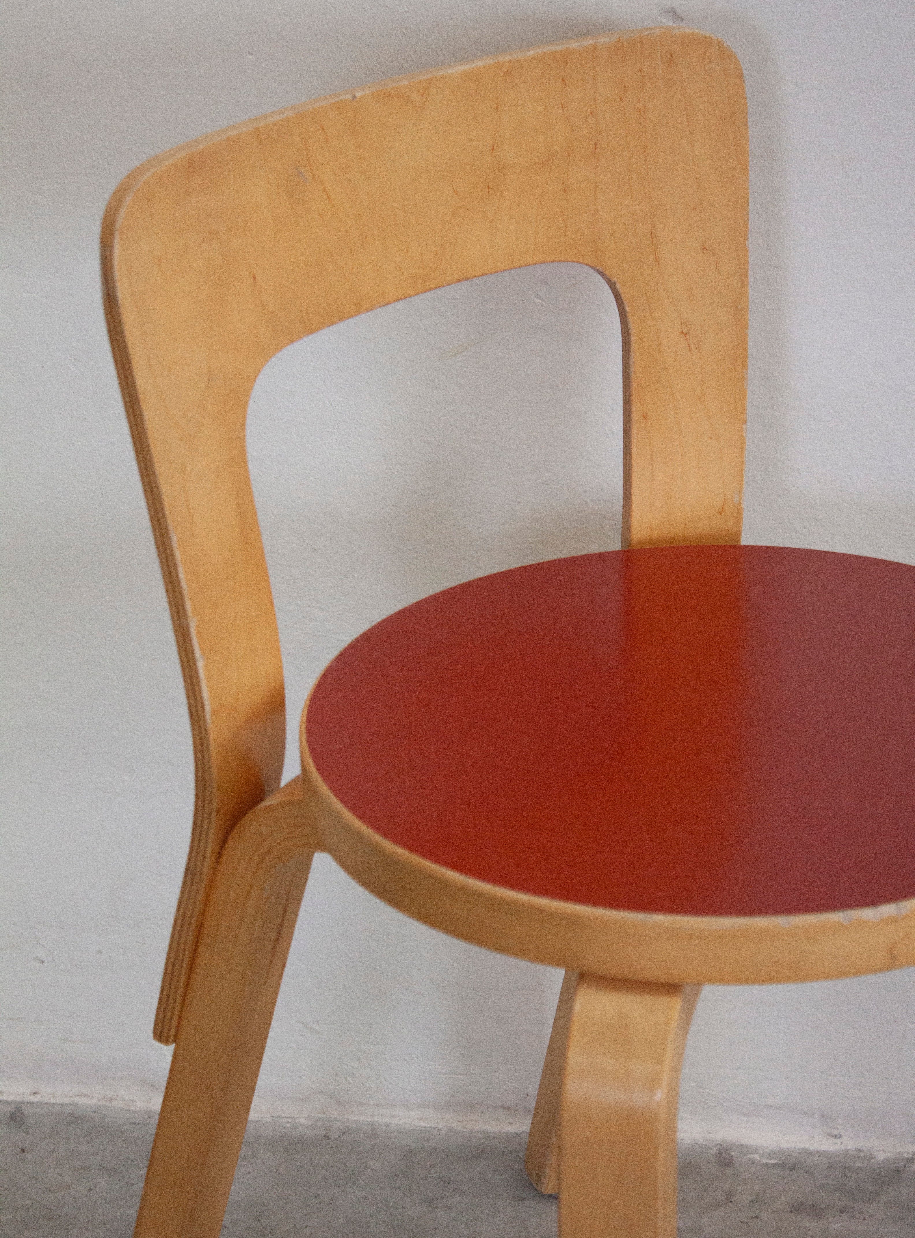 Artek Model 65 Chair by Alvar Aalto (Red) - Image 36