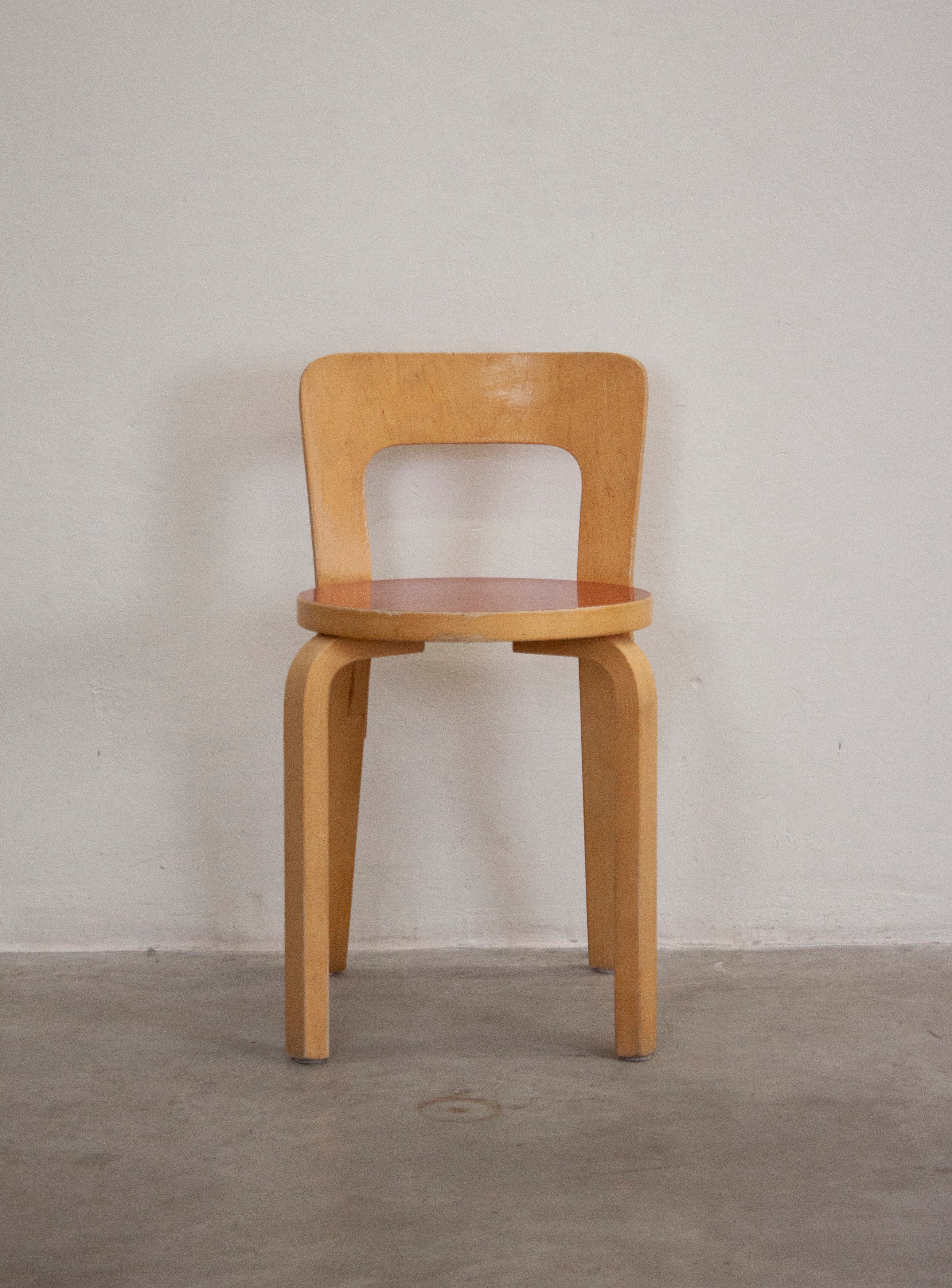 Artek Model 65 Chair by Alvar Aalto (Red) - Image 6