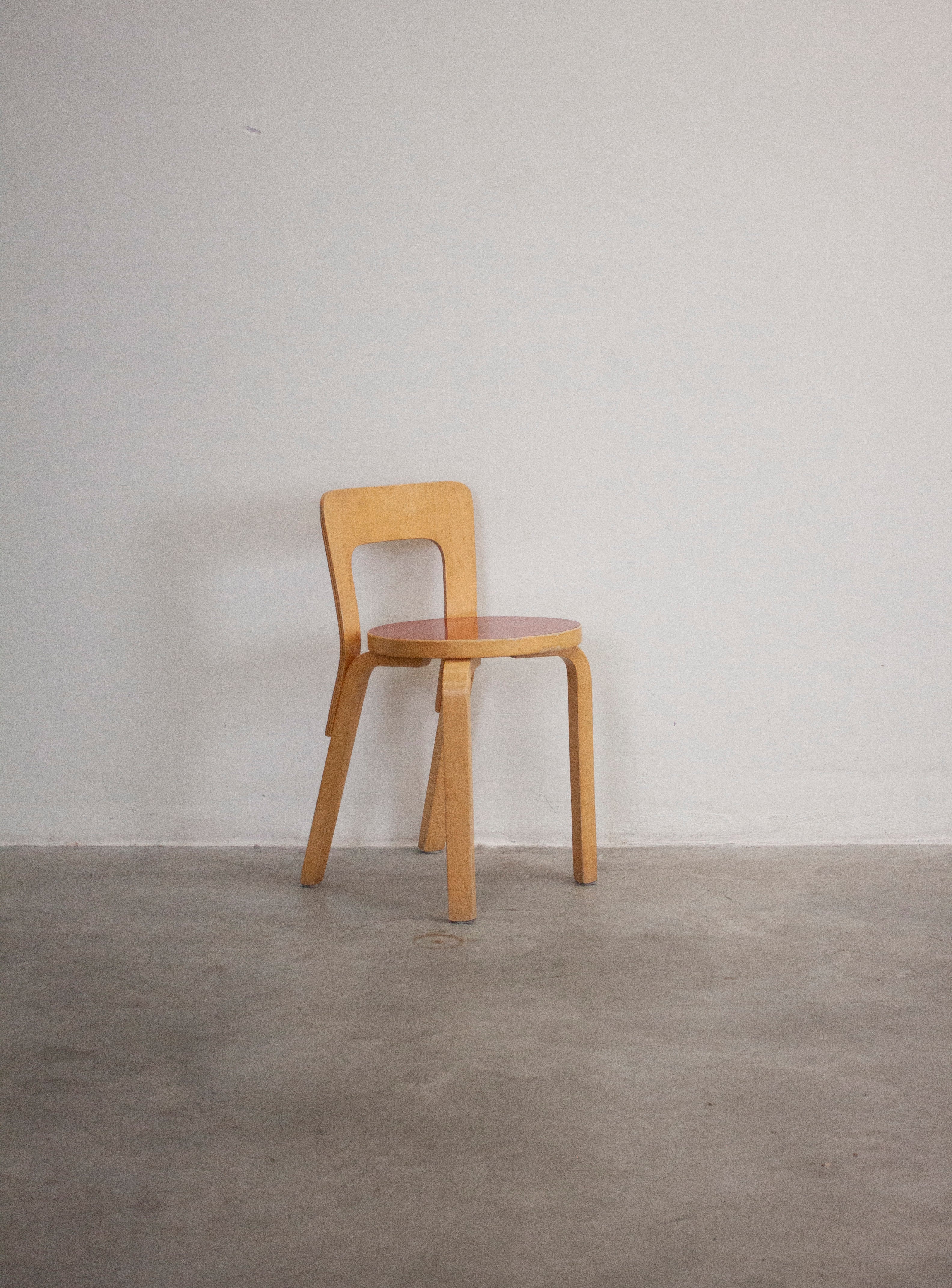 Artek Model 65 Chair by Alvar Aalto (Red) - Image 7
