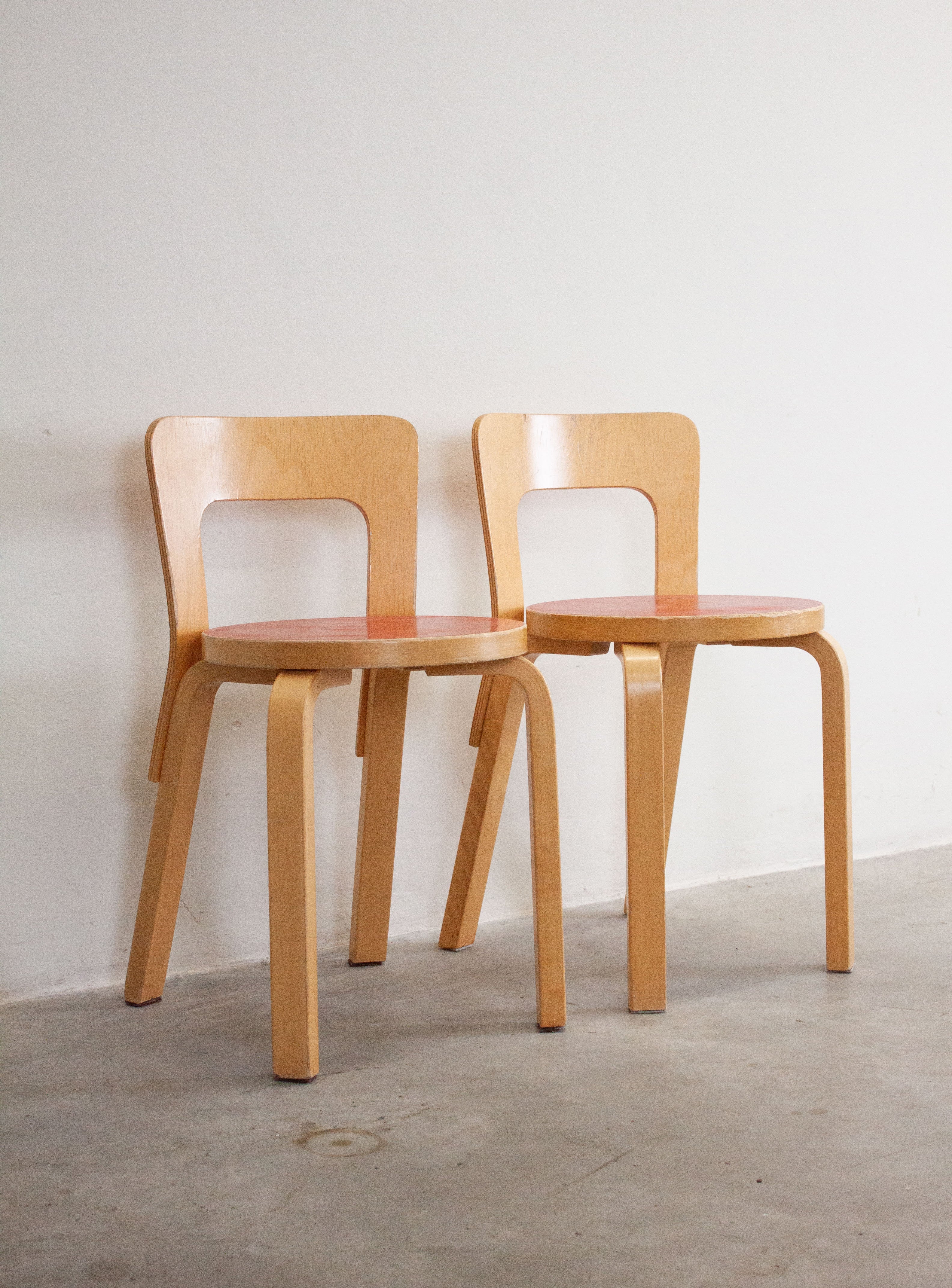 Artek Model 65 Chair by Alvar Aalto (Red) - Image 11