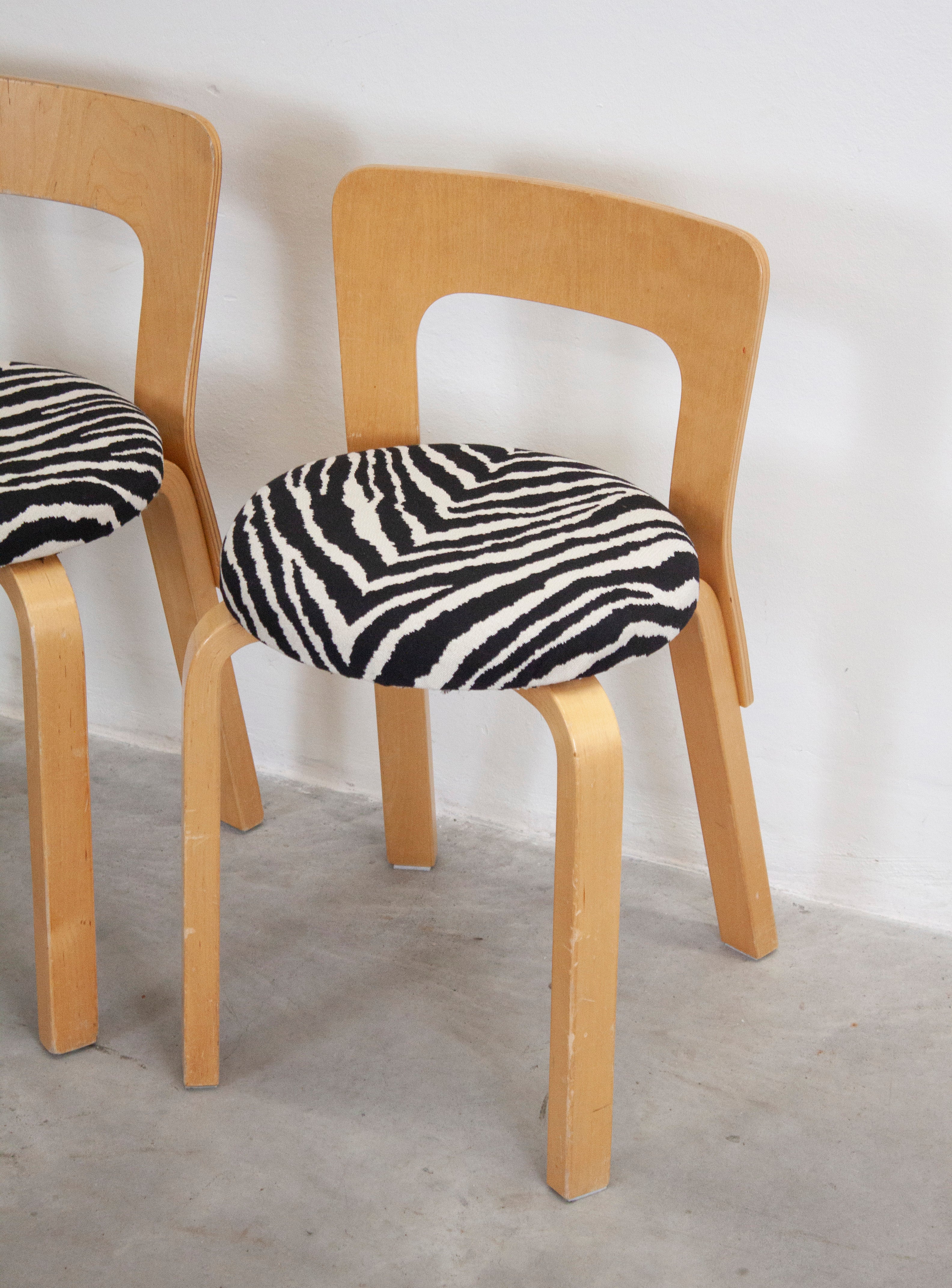 Artek Model 65 Chair by Alvar Aalto (Zebra) - Image 11